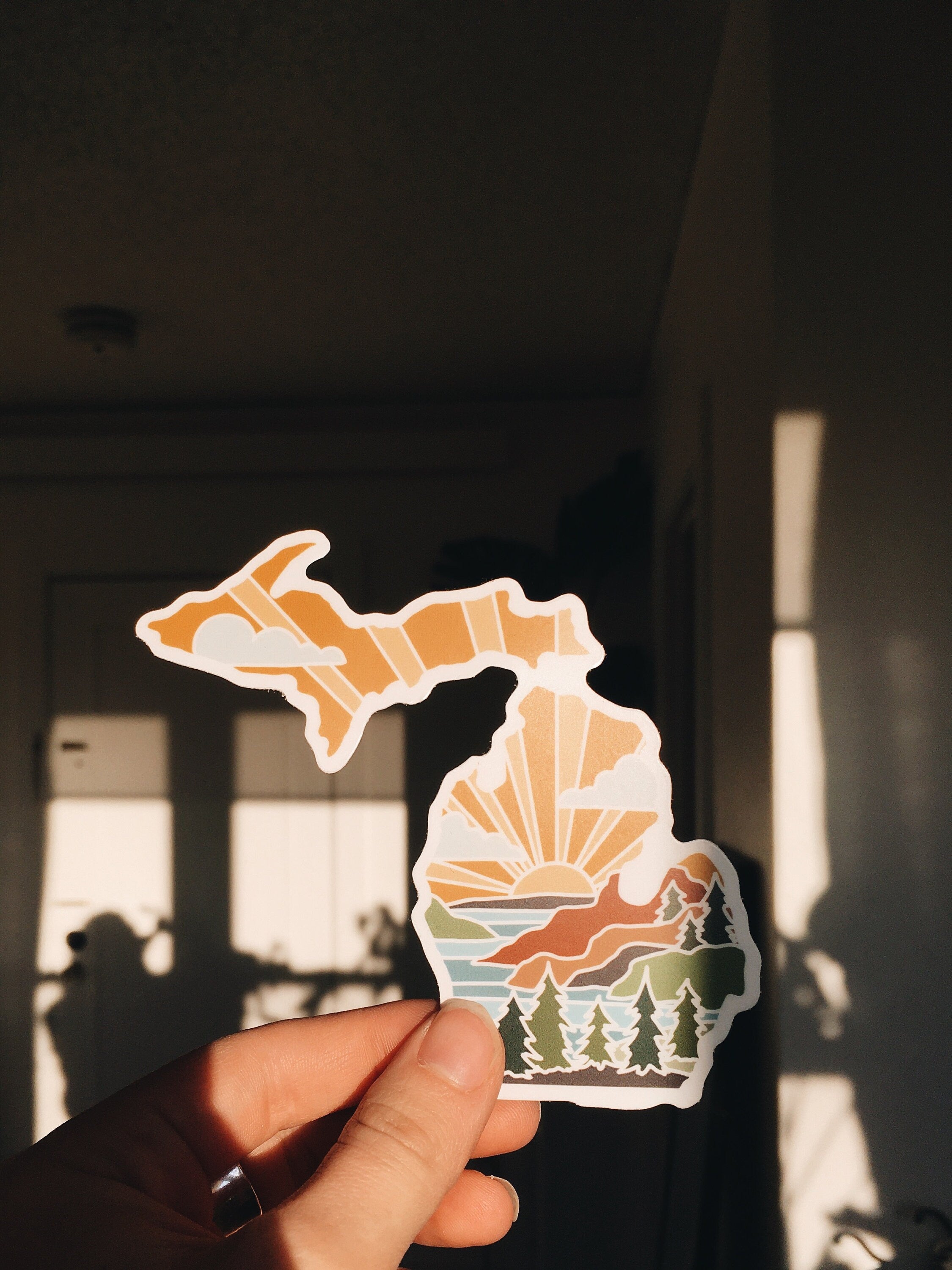 Michigan Weatherproof Sticker | Durable Vinyl Decal | Michigan Outline | State Sticker | Waterbottle Sticker | Bumper Sticker | 4"