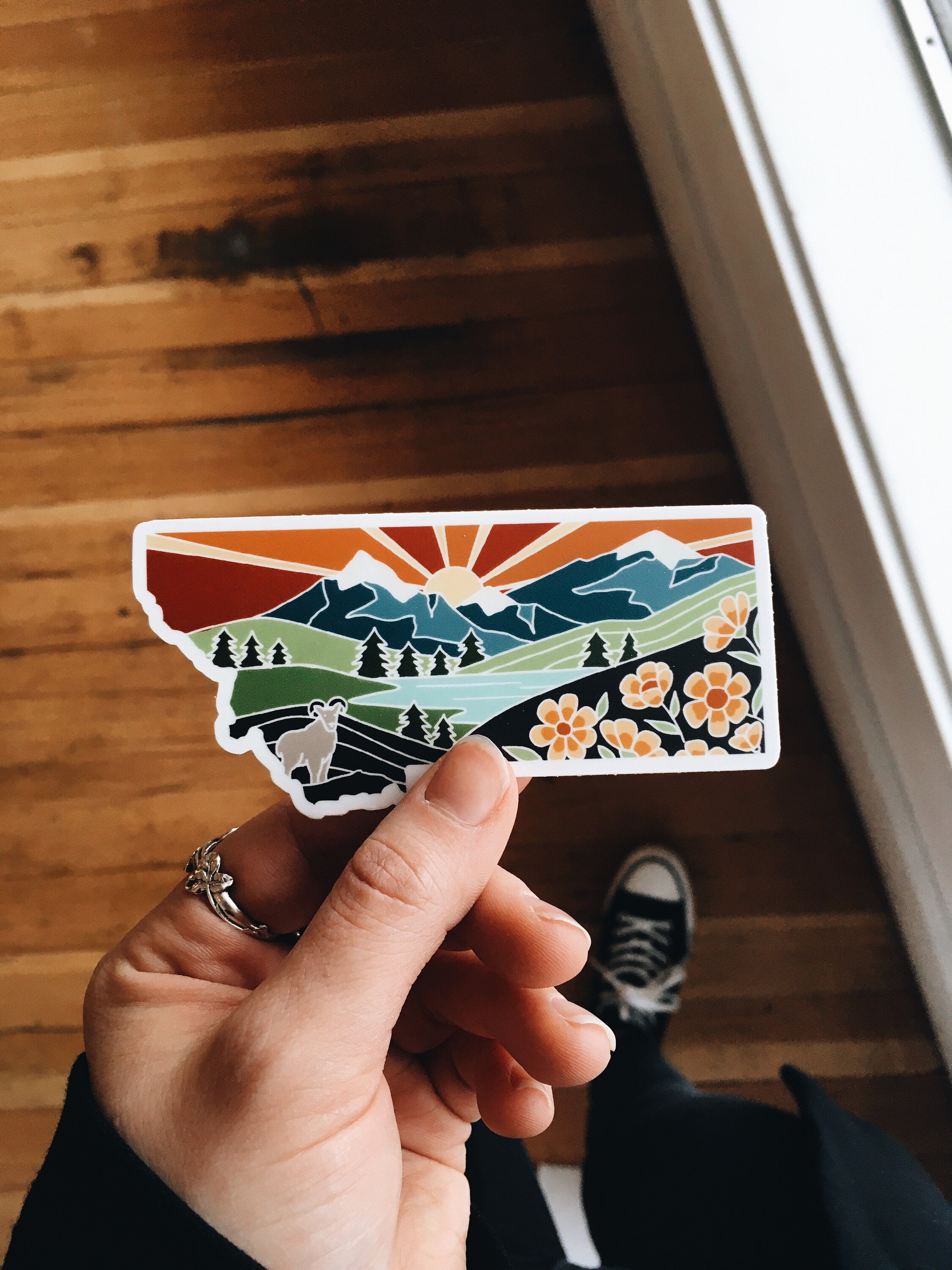 Montana Weatherproof, Durable Sticker | Montana Outline | Illustrated State Sticker | Vinyl Decal | Outdoor Sticker | Bumper Sticker | 4"