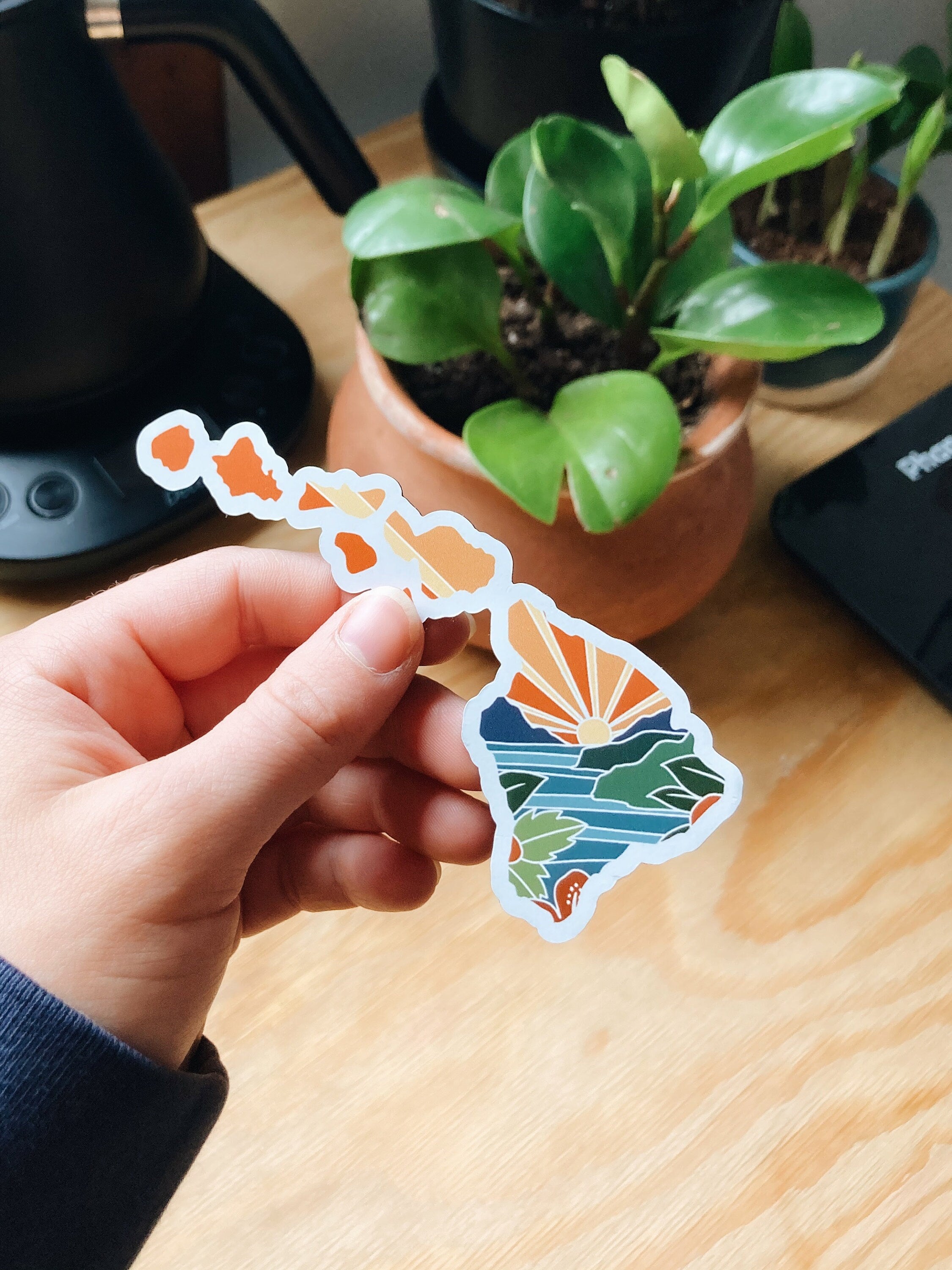 Hawaii Car Magnet | Weatherproof State Magnet | Outdoorsy Magnet | Locker Magnet | Fridge Magnet | Lightweight Magnet