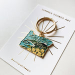 Oregon Gold Enamel Keychain | Oregon Outline Key Ring | Soft Enamel Illustrated State Keychain 1.5"
