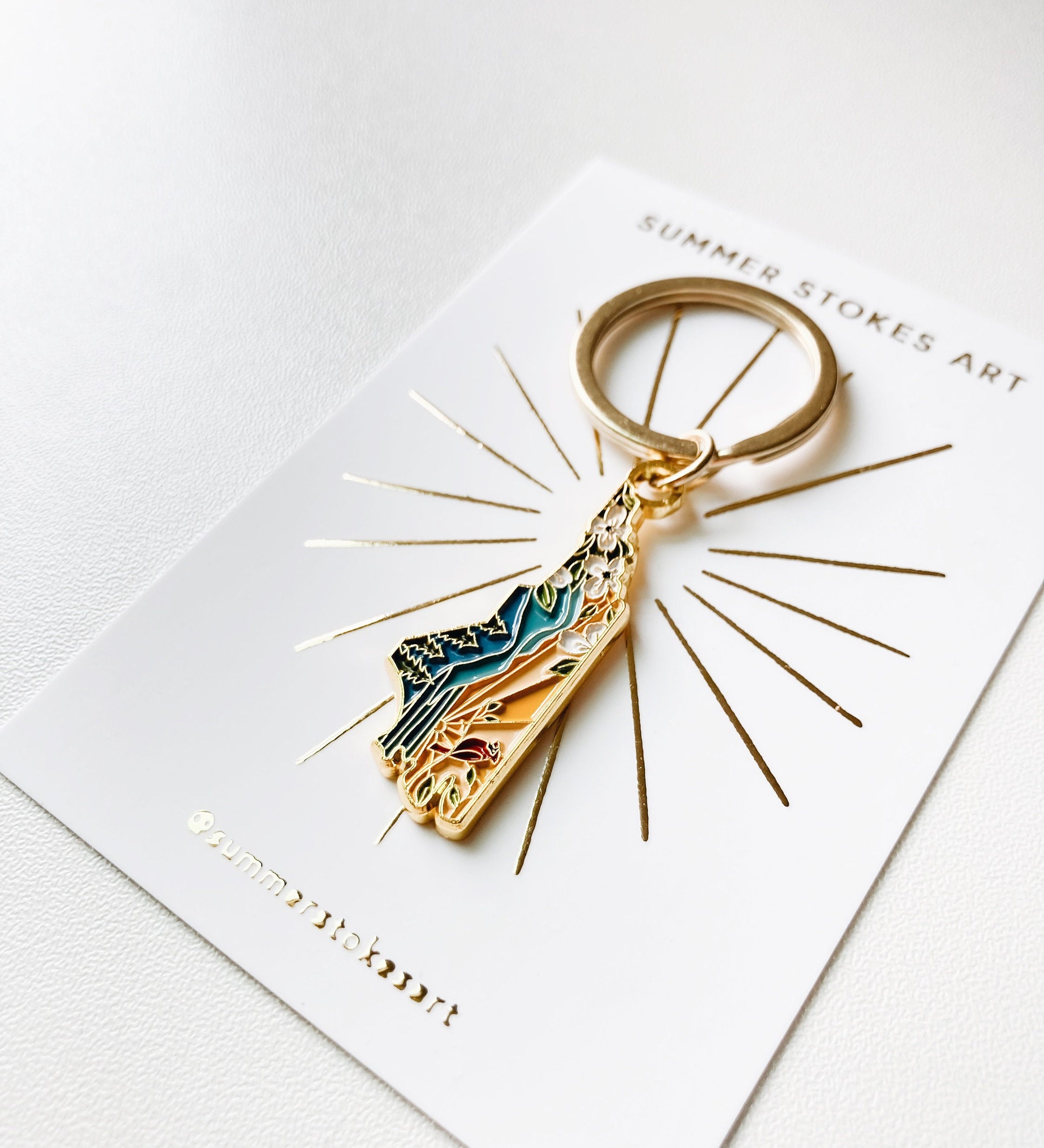 North Carolina Gold Enamel Keychain | North Carolina Outline Key Ring | Soft Enamel Illustrated State Keychain 1.5"