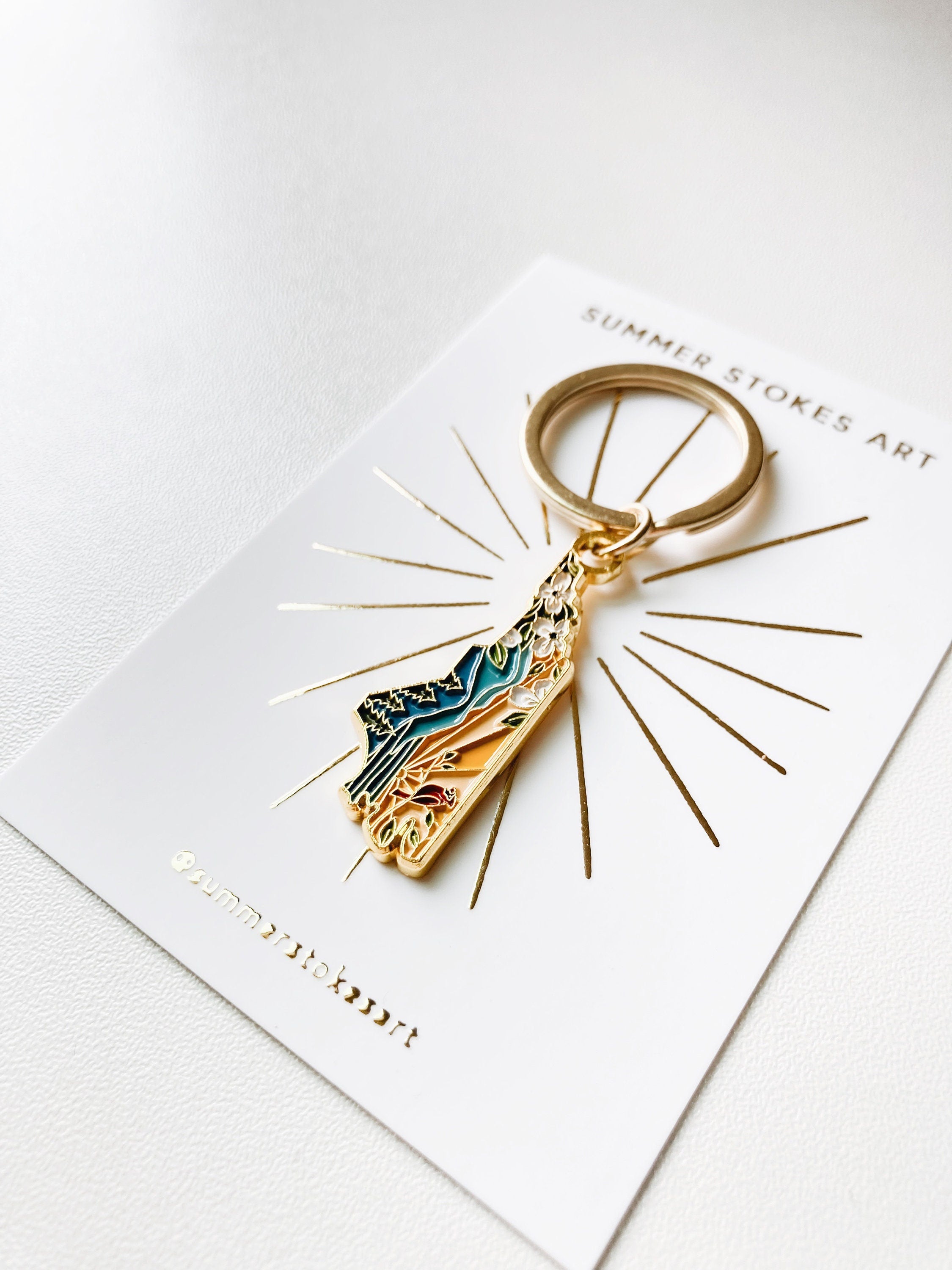 North Carolina Gold Enamel Keychain | North Carolina Outline Key Ring | Soft Enamel Illustrated State Keychain 1.5"