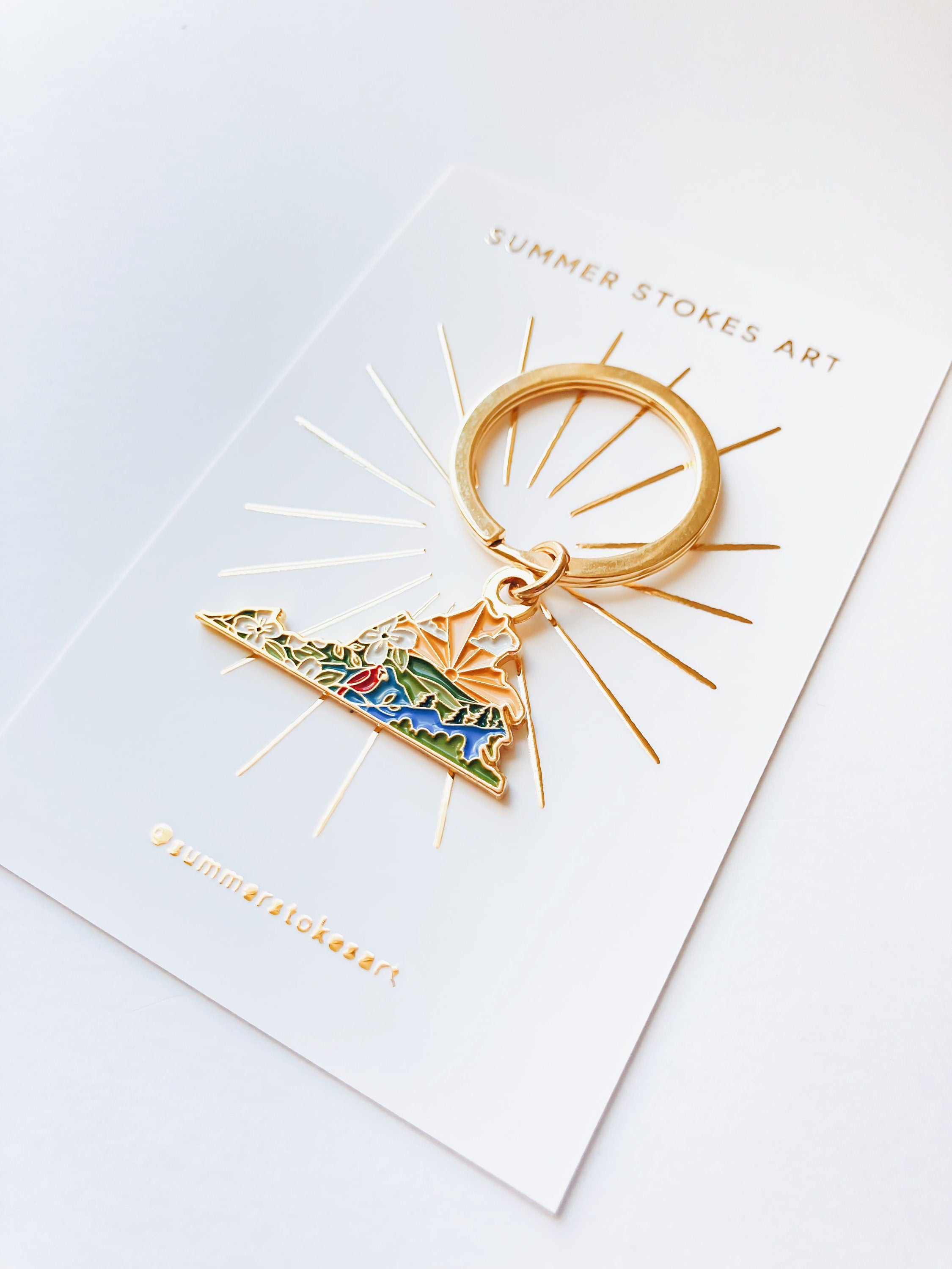 Virginia Gold Enamel Keychain | Virginia Outline Key Ring | Soft Enamel Illustrated State Keychain 1.5"