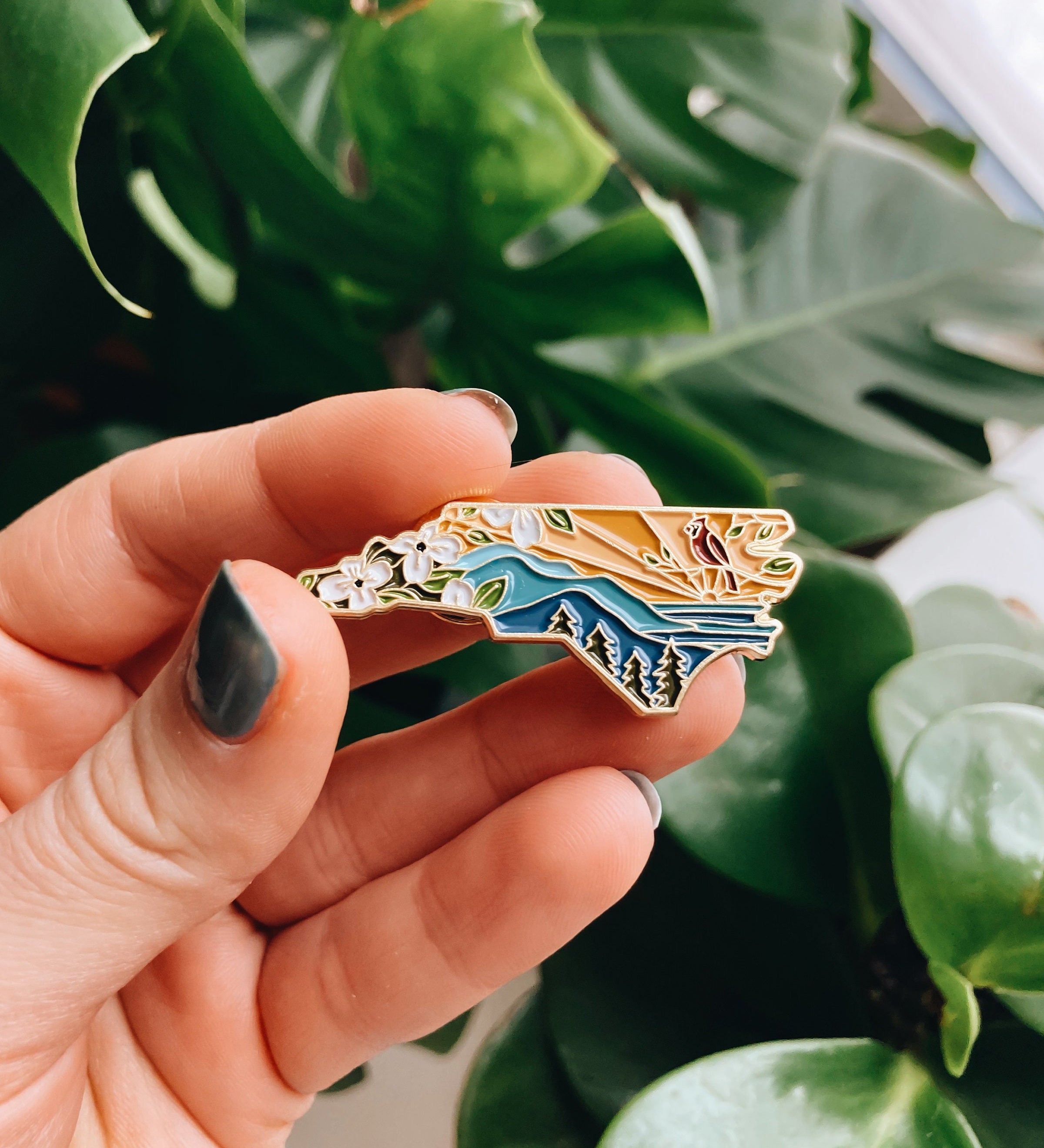 North Carolina Pin | Gold Soft Enamel Pin | Illustrated United State Pin | Butterfly Clasp | 1.25"