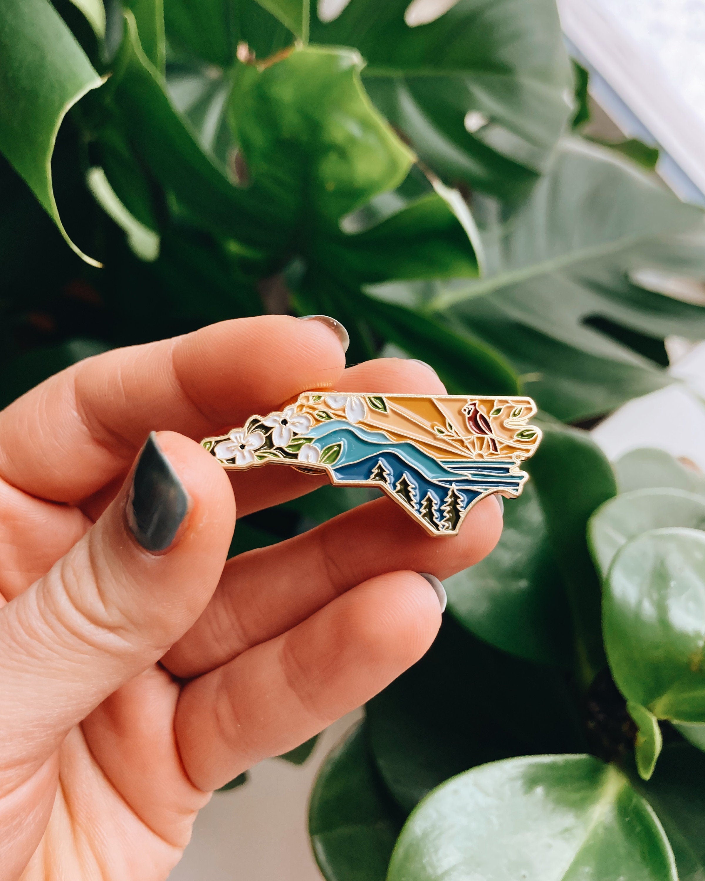 North Carolina Pin | Gold Soft Enamel Pin | Illustrated United State Pin | Butterfly Clasp | 1.25"