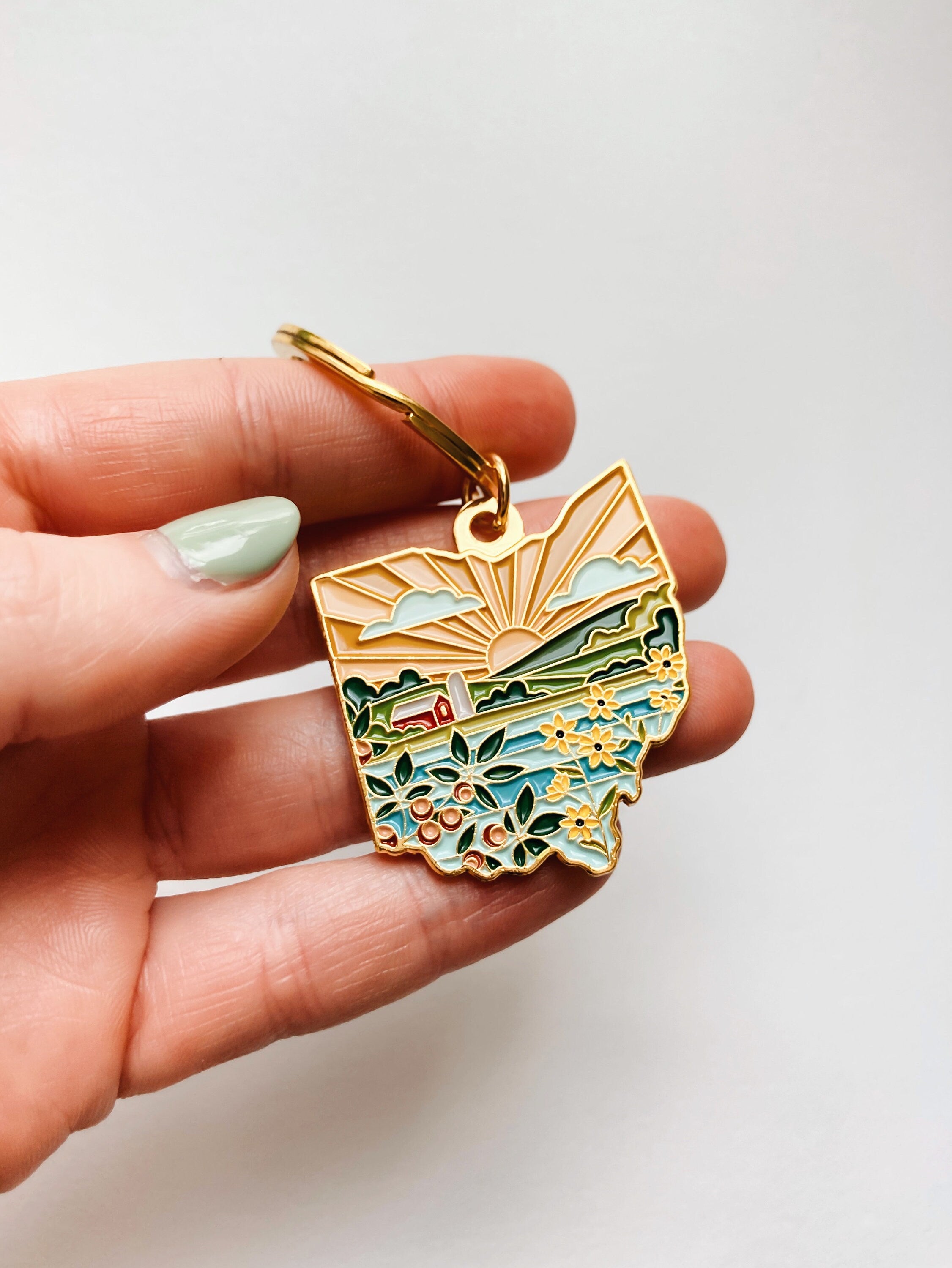 Ohio Gold Enamel Keychain | Ohio Outline Key Ring | Soft Enamel Illustrated State Keychain 1.5"
