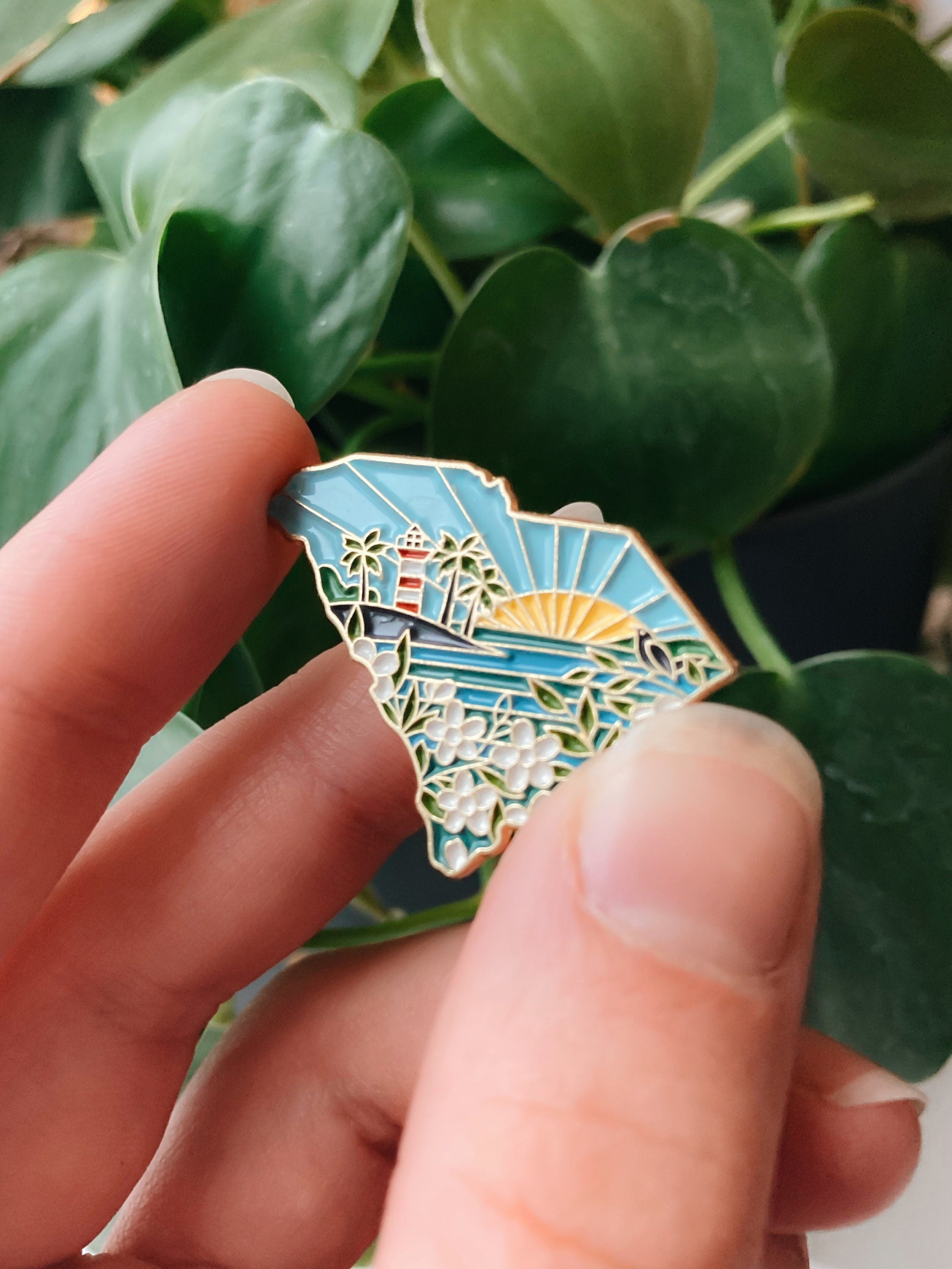 South Carolina Enamel Pin | Gold Soft Enamel Pin | Illustrated United States Pin | Butterfly Clasp | 1.25"