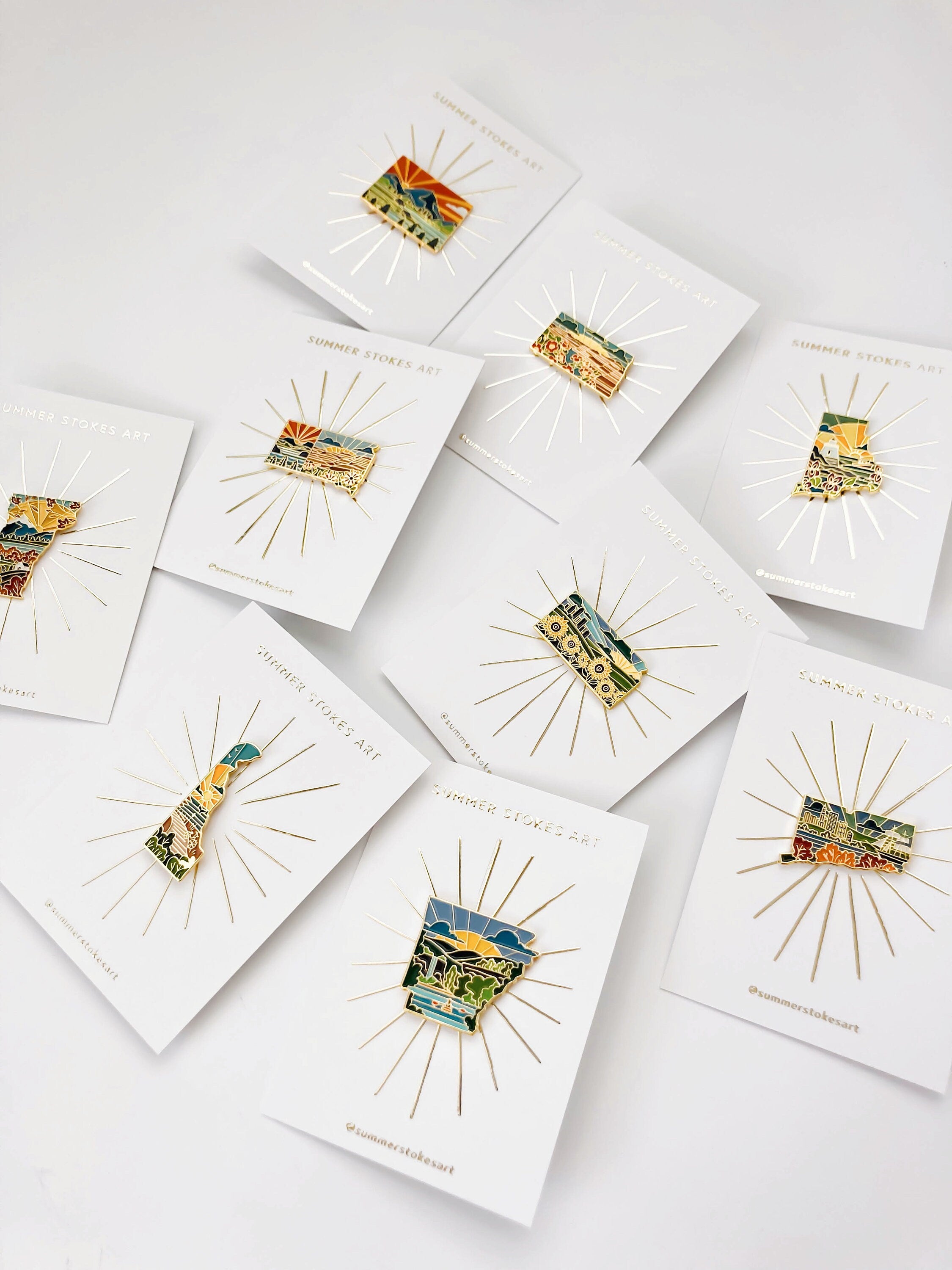 Gold Delaware Enamel Pin | Delaware Outline Pin | Illustrated State Pin | Butterfly Clasp | 1"