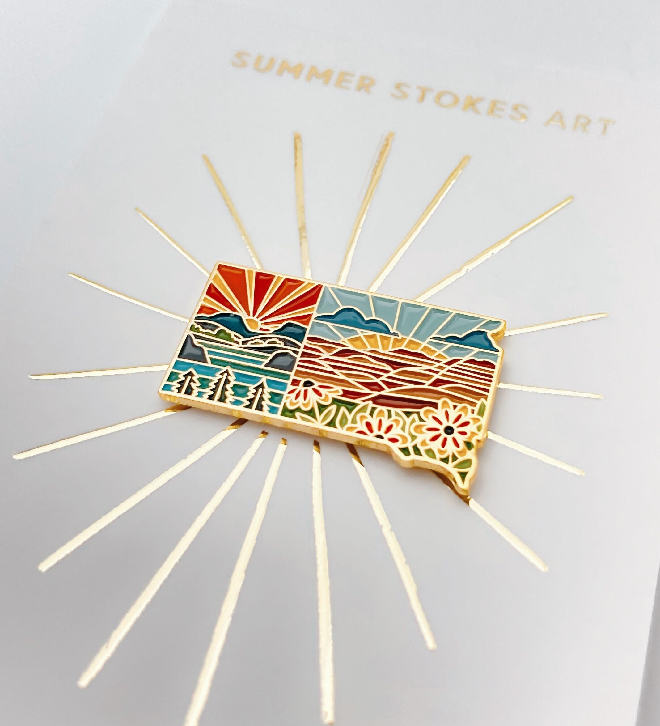 Gold South Dakota Enamel Pin | South Dakota Outline Pin | Illustrated State Pin | Butterfly Clasp | 1"
