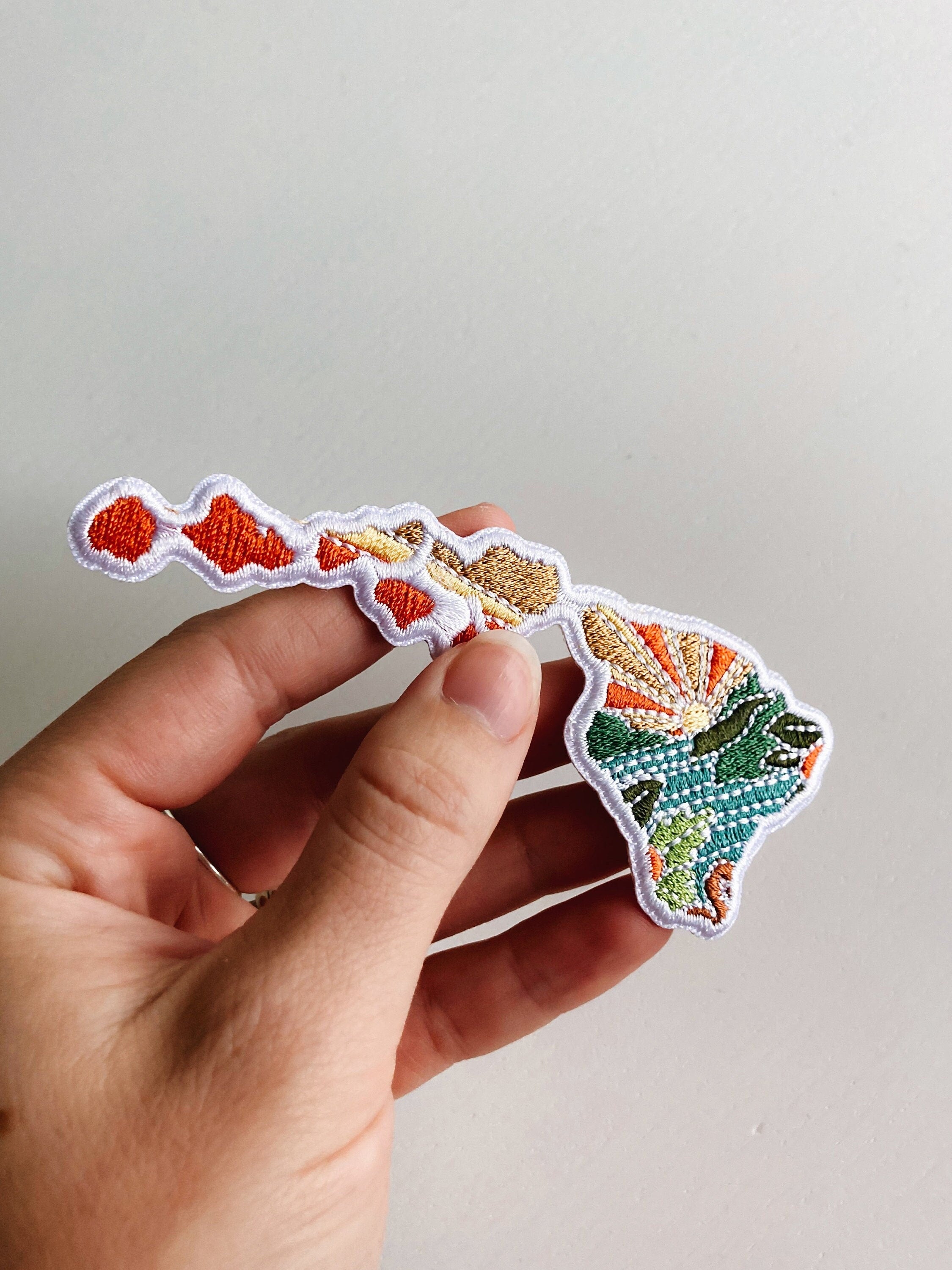 Hawaii Iron-On Patch | 3" Patch | Embroidered Sew-on or Iron-on Applique