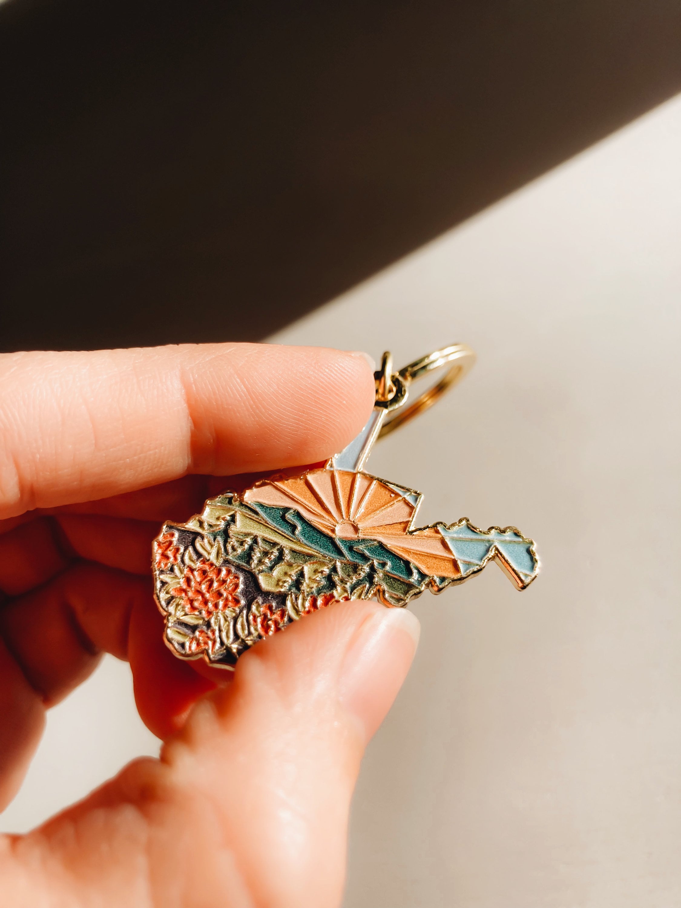 Gold West Virginia Soft Enamel Keychain 1.5" | West Virginia Outline Key Ring | Illustrated State Keychain