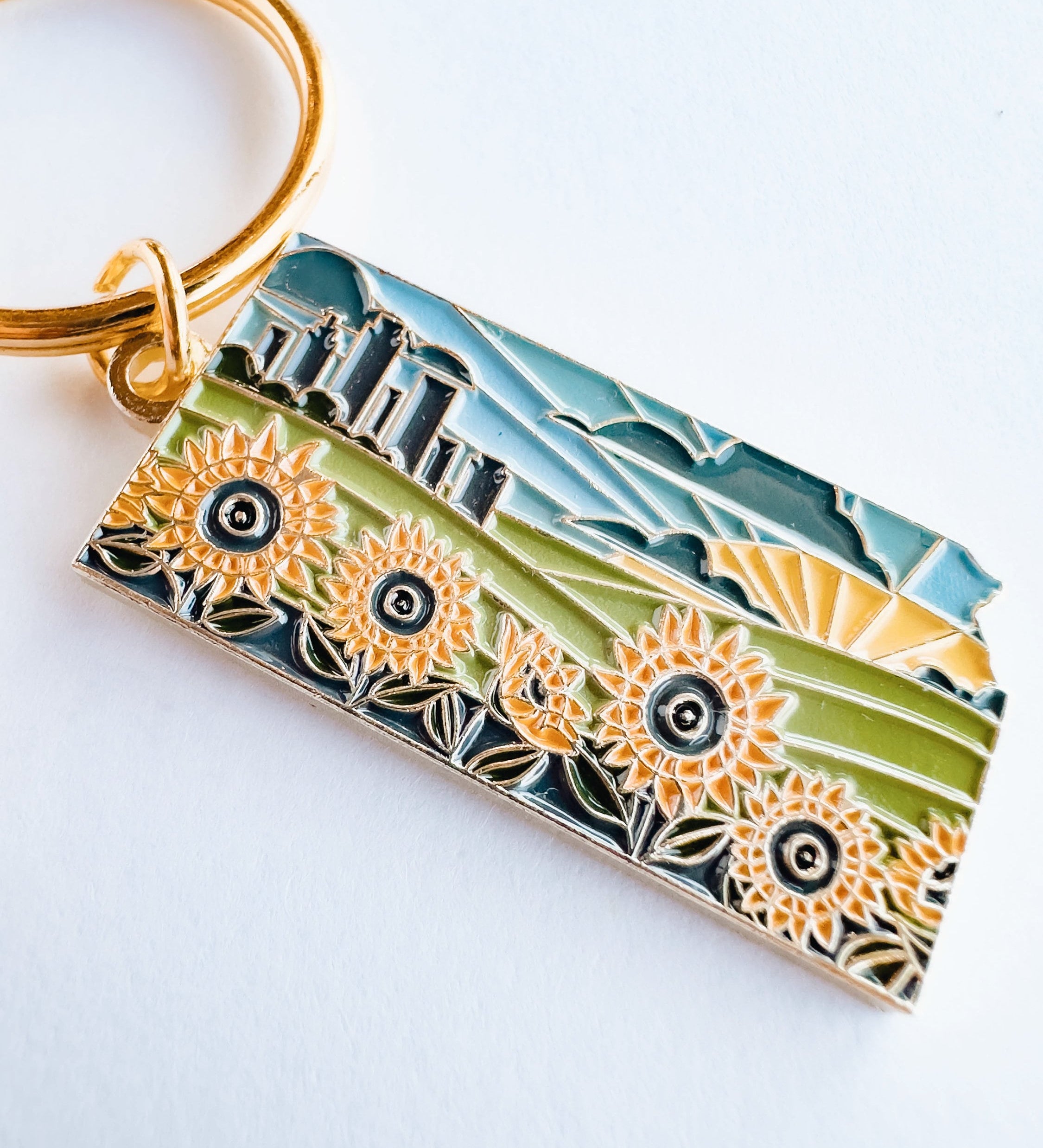 Kansas Soft Enamel Keychain | Kansas Outline Key Ring | Illustrated State Keychain 1.5"