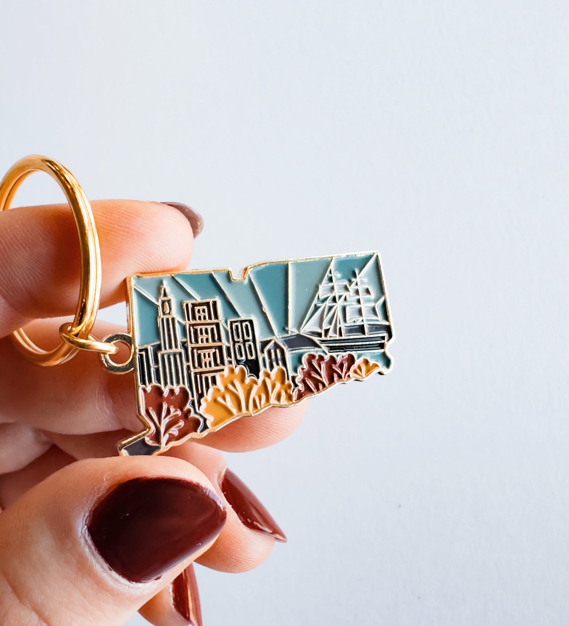 Connecticut Soft Enamel Keychain | Connecticut Outline Key Ring | Illustrated State Keychain 1.5"