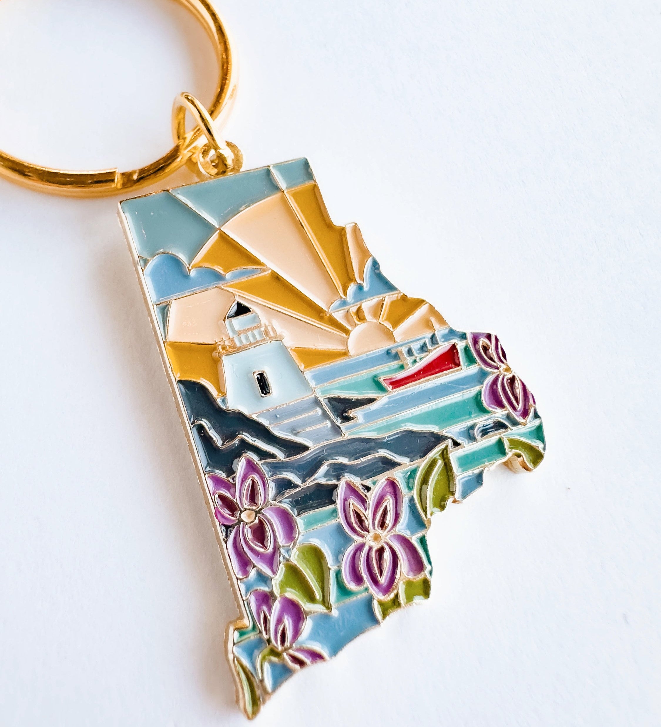 Rhode Island Soft Enamel Keychain | Rhode Island Outline Key Ring | Illustrated State Keychain 1.5"
