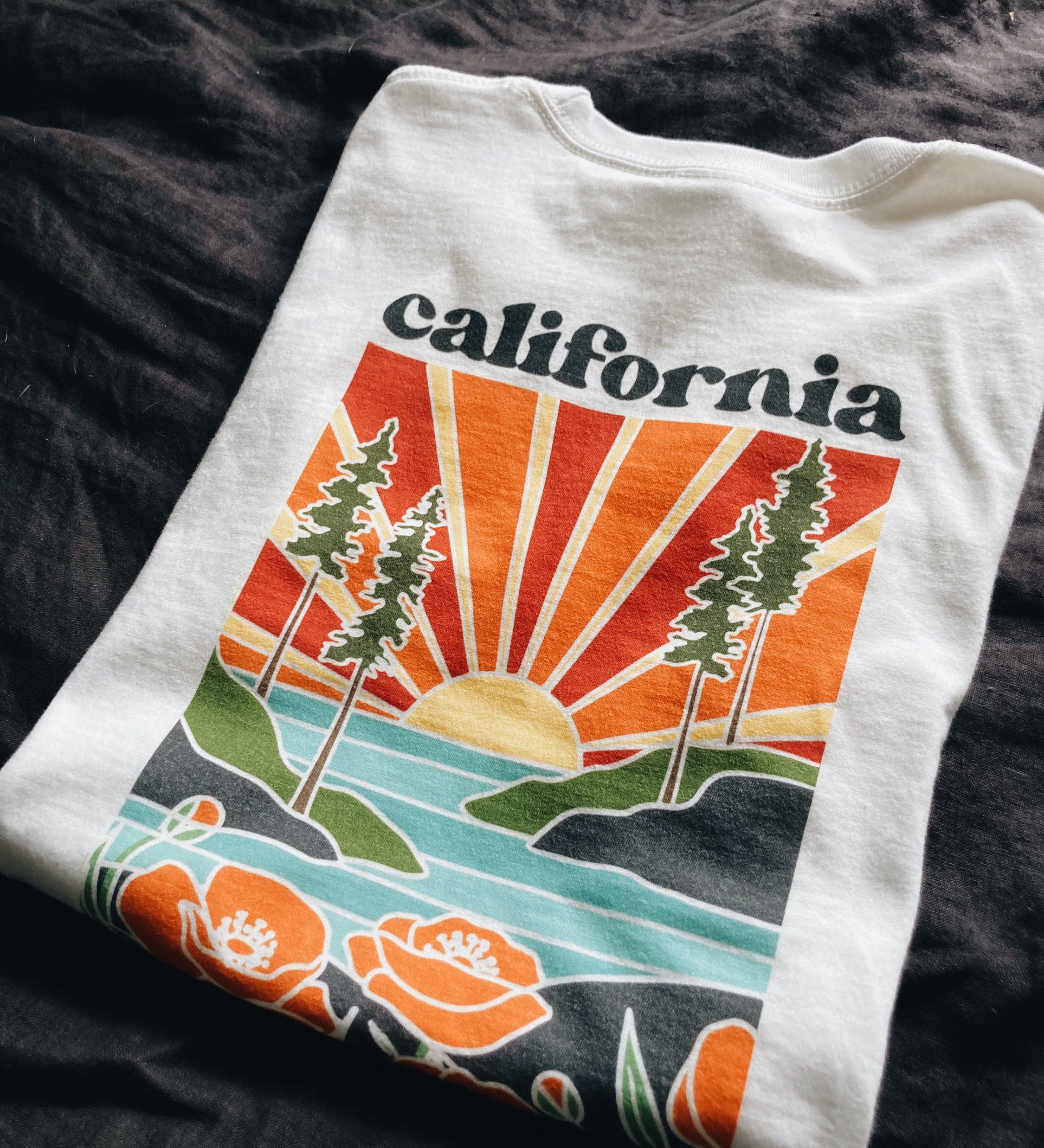 California Poppy T-shirt | Outdoorsy Graphic Tee | Unisex California Tee | Unisex Basic Softstyle | California Gift | California Apparel