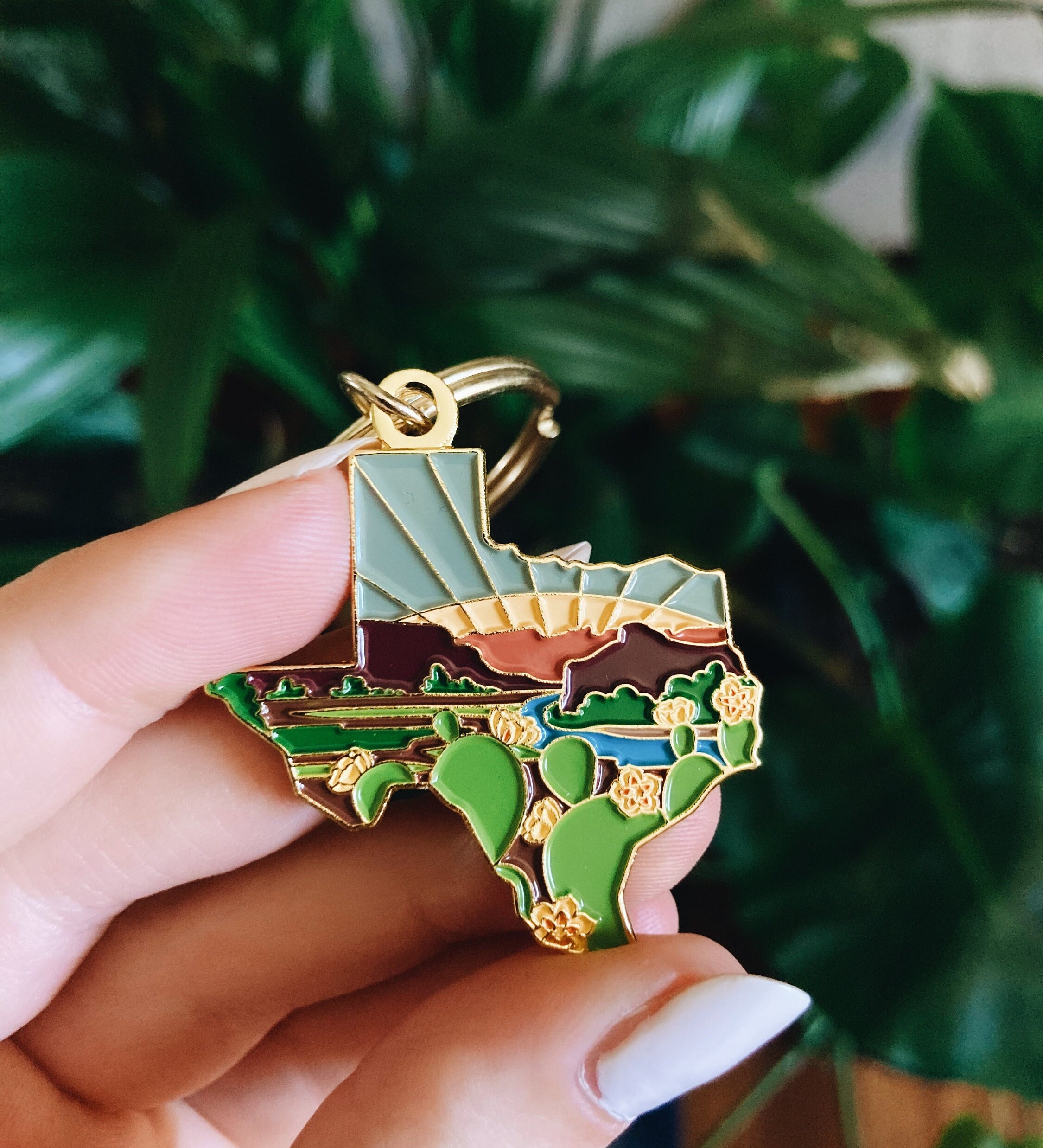 Gold Texas Soft Enamel Keychain 1.5" | Texas Outline Key Ring | Illustrated State Keychain