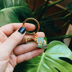 Maryland Gold Enamel Keychain | Maryland Outline Key Ring | Soft Enamel Illustrated State Keychain 1.5"