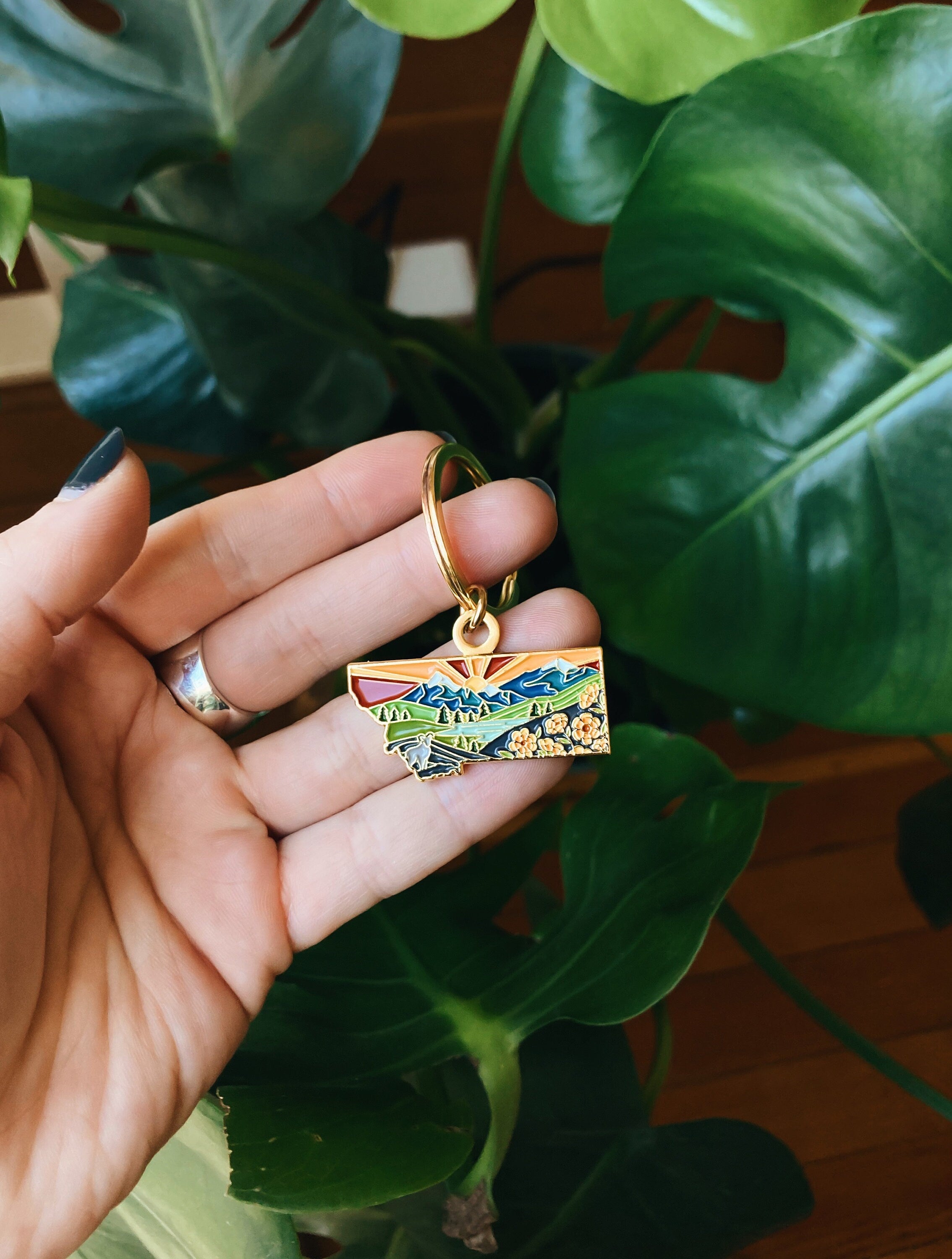 Montana Gold Enamel Keychain | Montana State Key Ring | Soft Enamel Illustrated State Keychain 1.5"