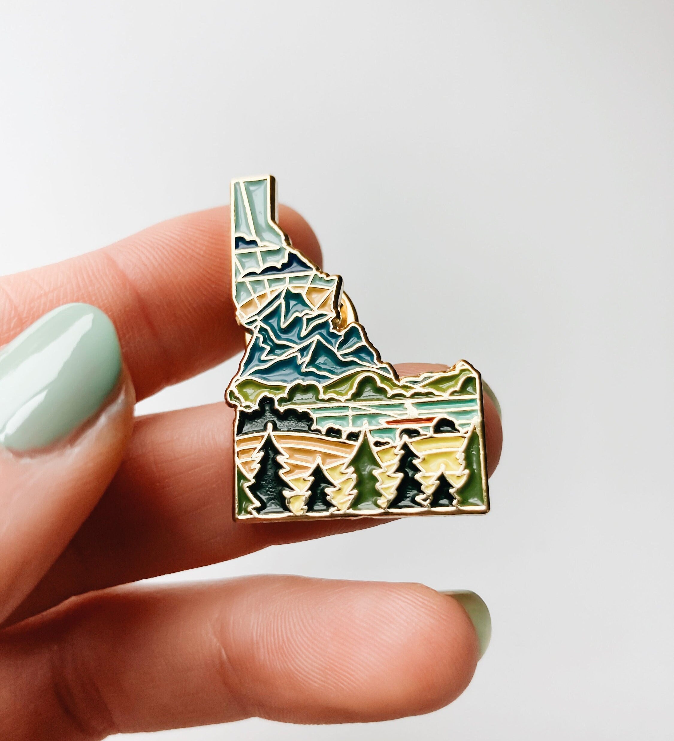 Idaho Enamel Pin | Gold Soft Enamel Pin | Illustrated United State Pin | Butterfly Clasp | 1.25"