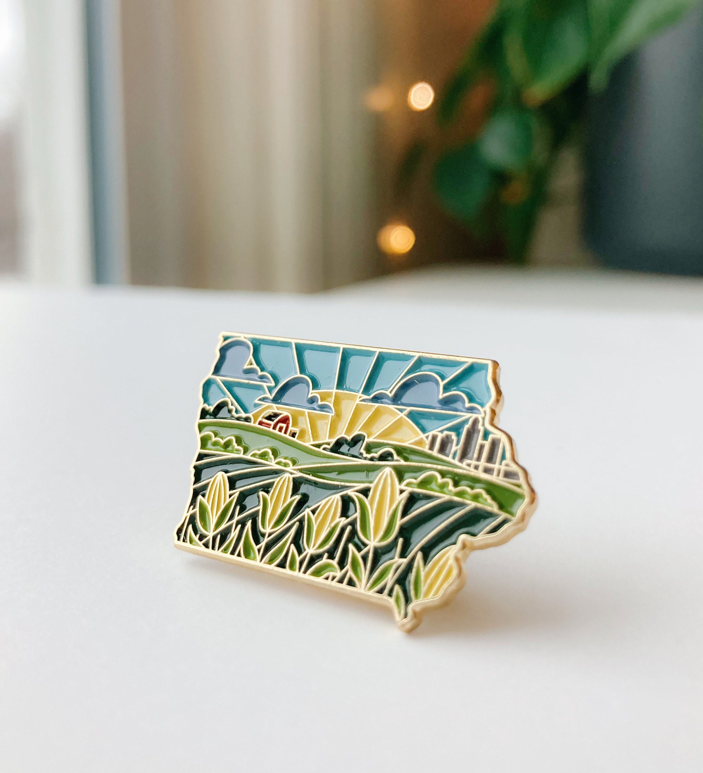 Iowa Enamel Pin | Gold Soft Enamel Pin | Illustrated United State Pin | Butterfly Clasp | 1.25"