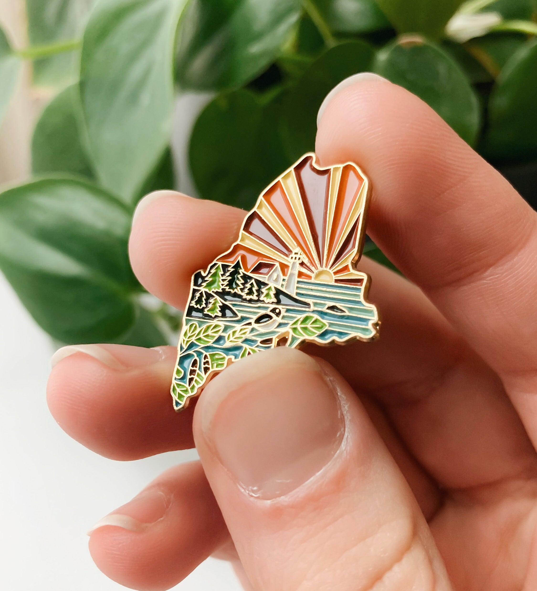 Maine Enamel Pin | Gold Soft Enamel Pin | Illustrated United States Pin | Butterfly Clasp | 1.25"
