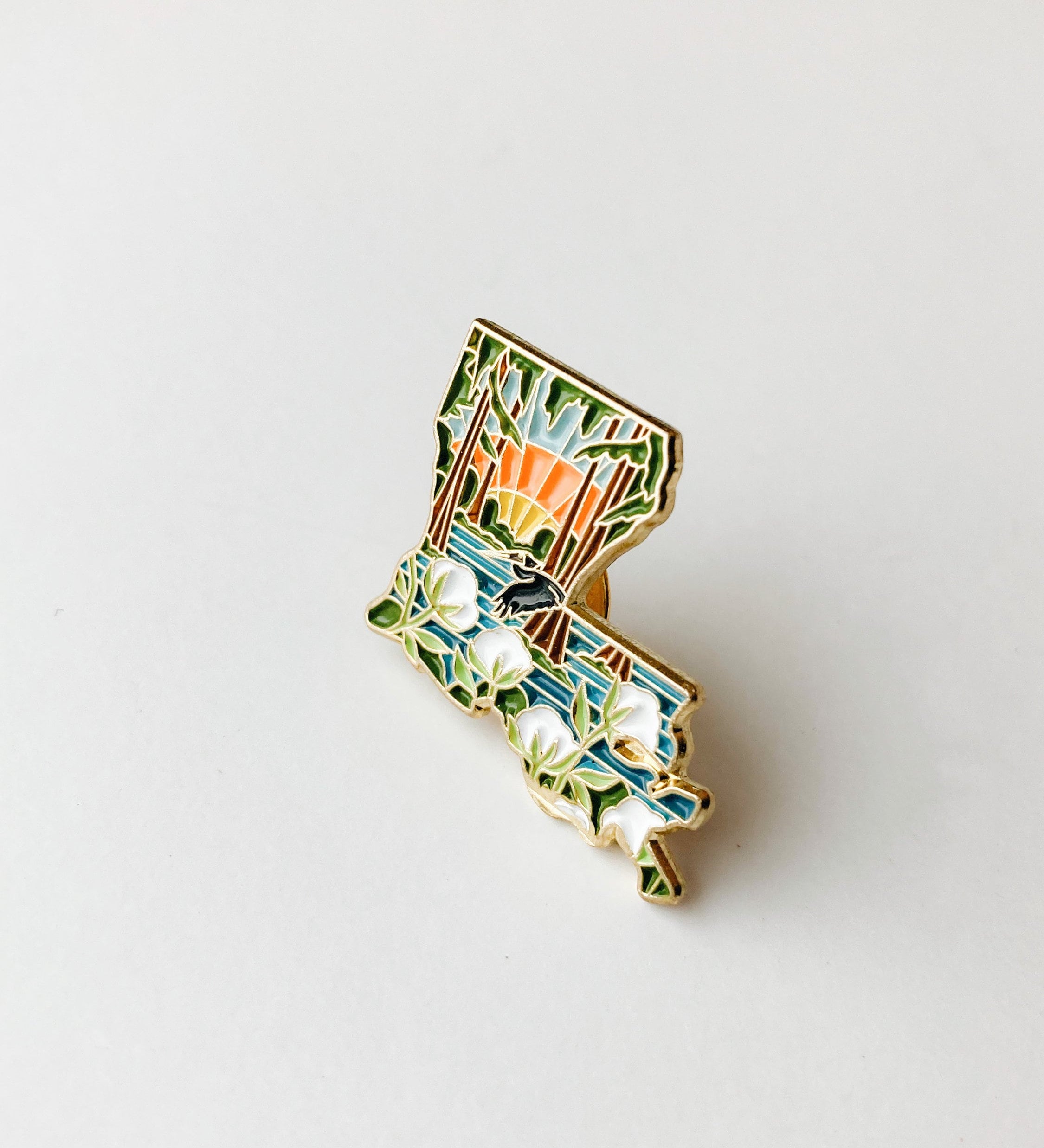 Louisiana Enamel Pin | Gold Soft Enamel Pin | Illustrated United States Pin | Butterfly Clasp | 1.25"