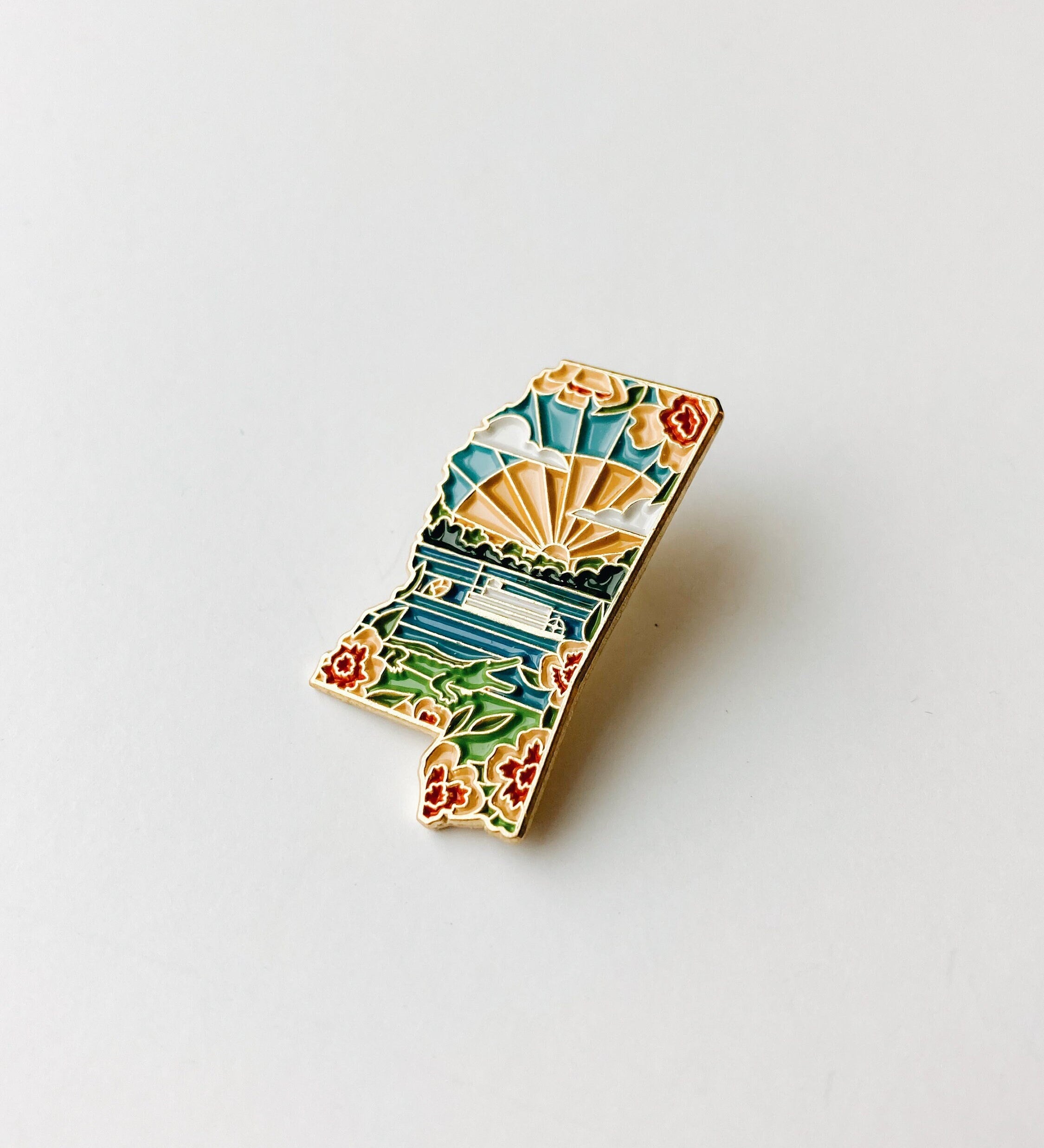 Mississippi Enamel Pin | Gold Soft Enamel Pin | Illustrated United States Pin | Butterfly Clasp | 1.25"