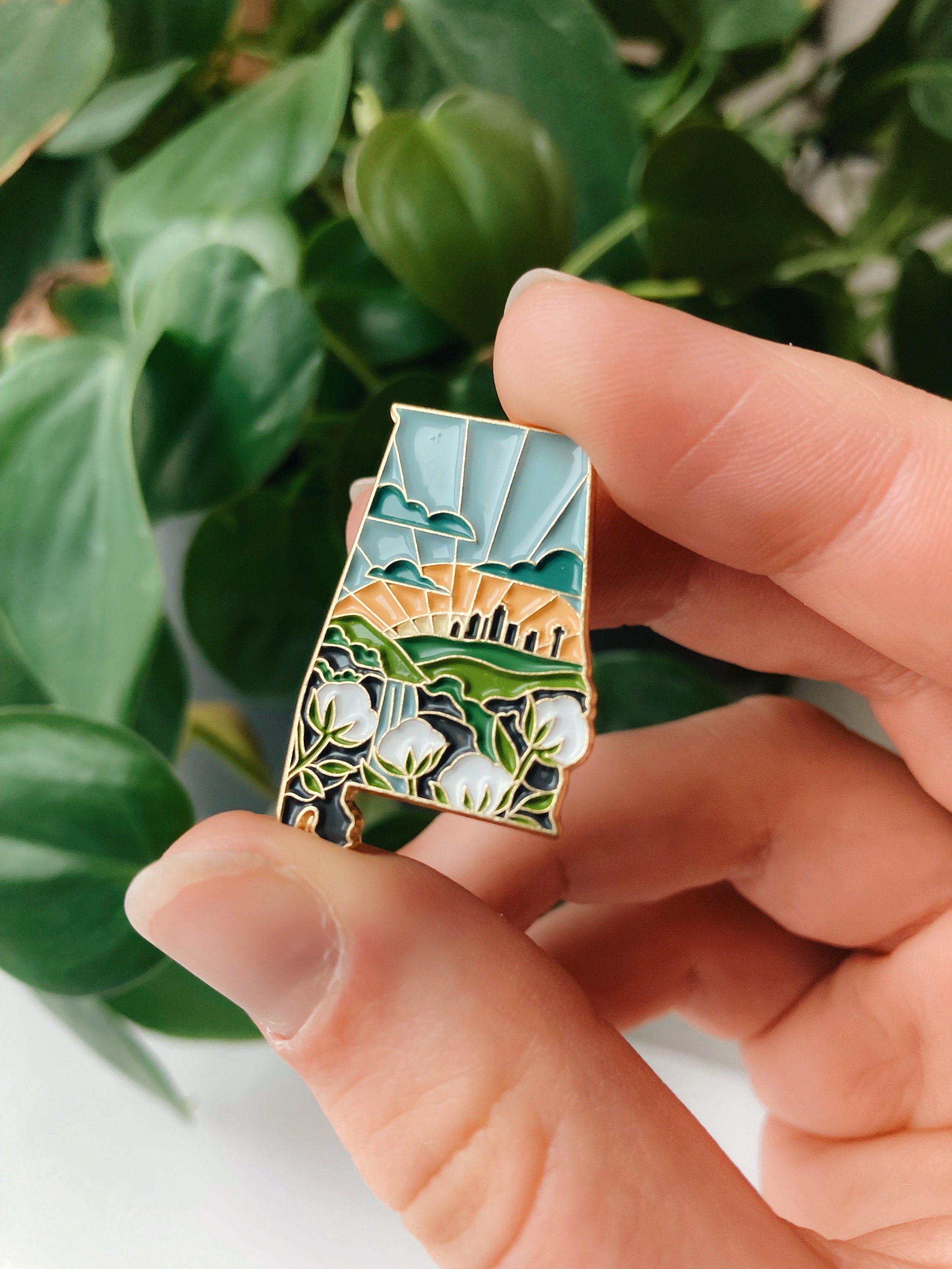Alabama Enamel Pin | Gold Soft Enamel Pin | Illustrated United States Pin | Butterfly Clasp | 1.25"