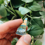 New Hampshire Enamel Pin | Gold Soft Enamel Pin | Illustrated United State Pin | Butterfly Clasp | 1.25"