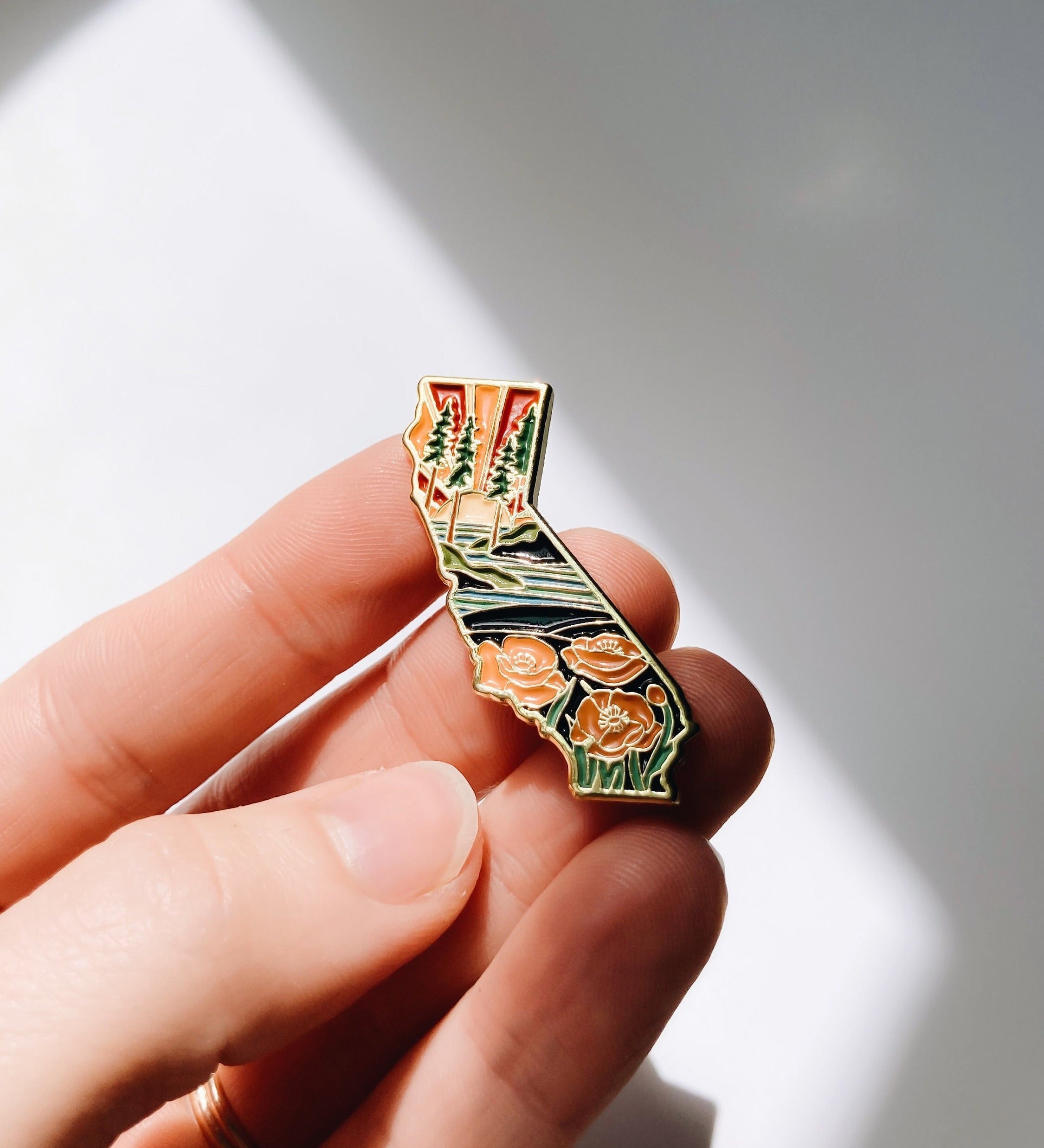 Gold California Poppy Enamel Pin | California Outline Pin | Illustrated State Pin | Butterfly Clasp | 1"