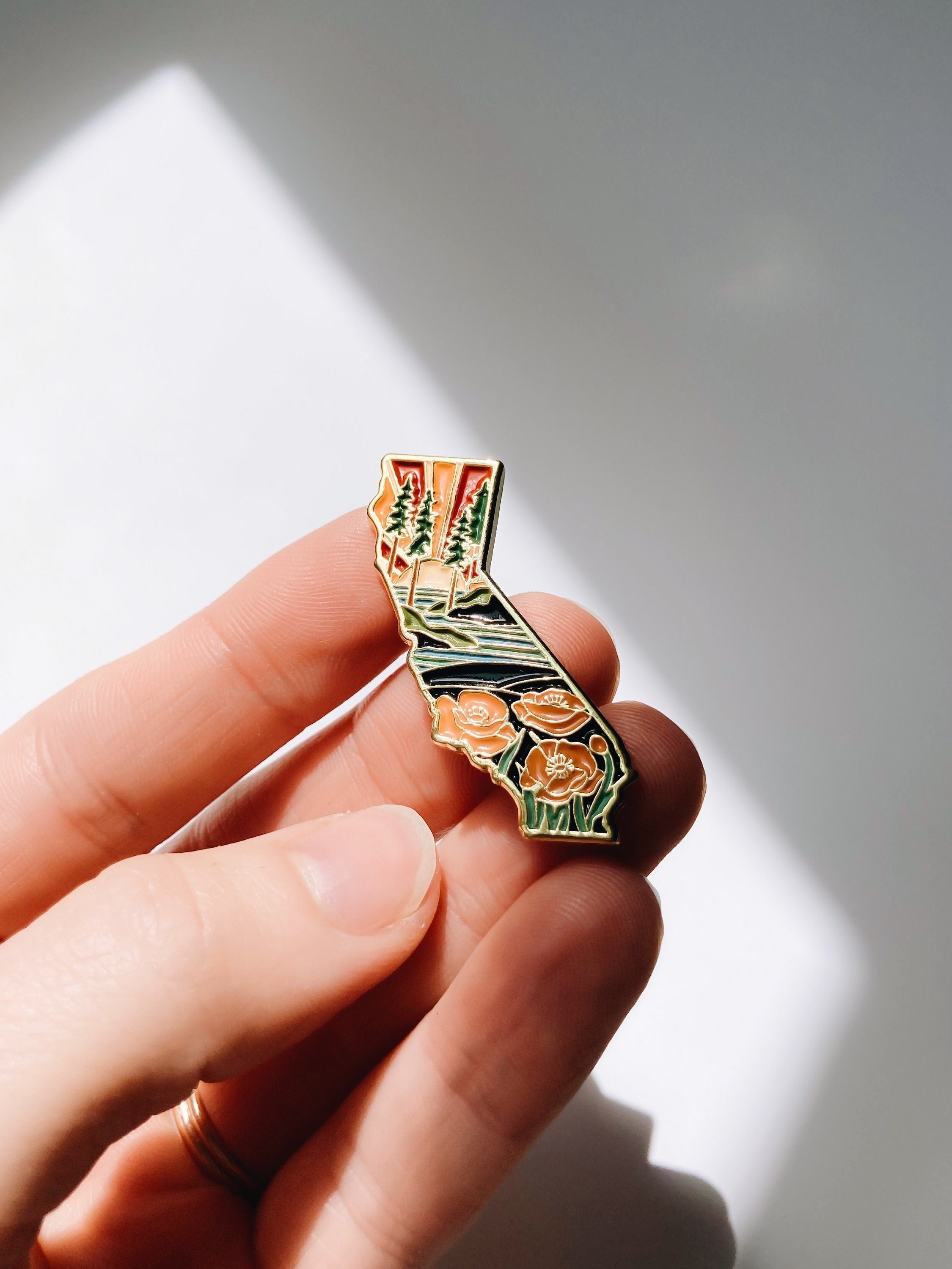 Gold California Poppy Enamel Pin | California Outline Pin | Illustrated State Pin | Butterfly Clasp | 1"