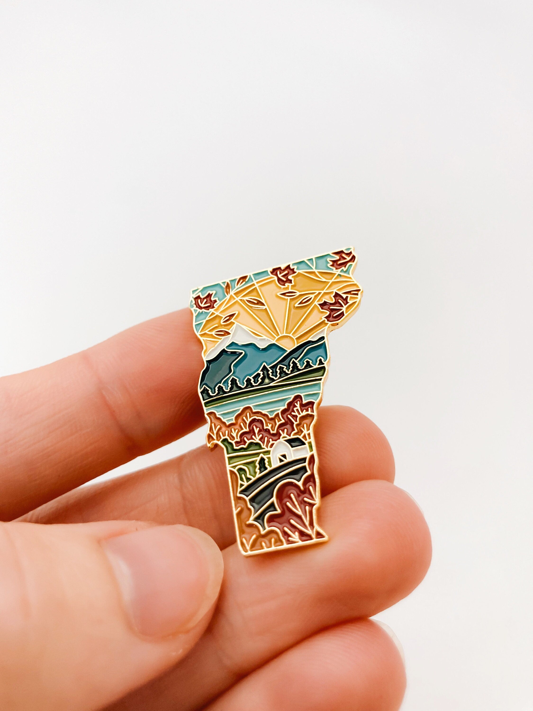 Gold Vermont Enamel Pin | Vermont Outline Pin | Illustrated State Pin | Butterfly Clasp | 1"