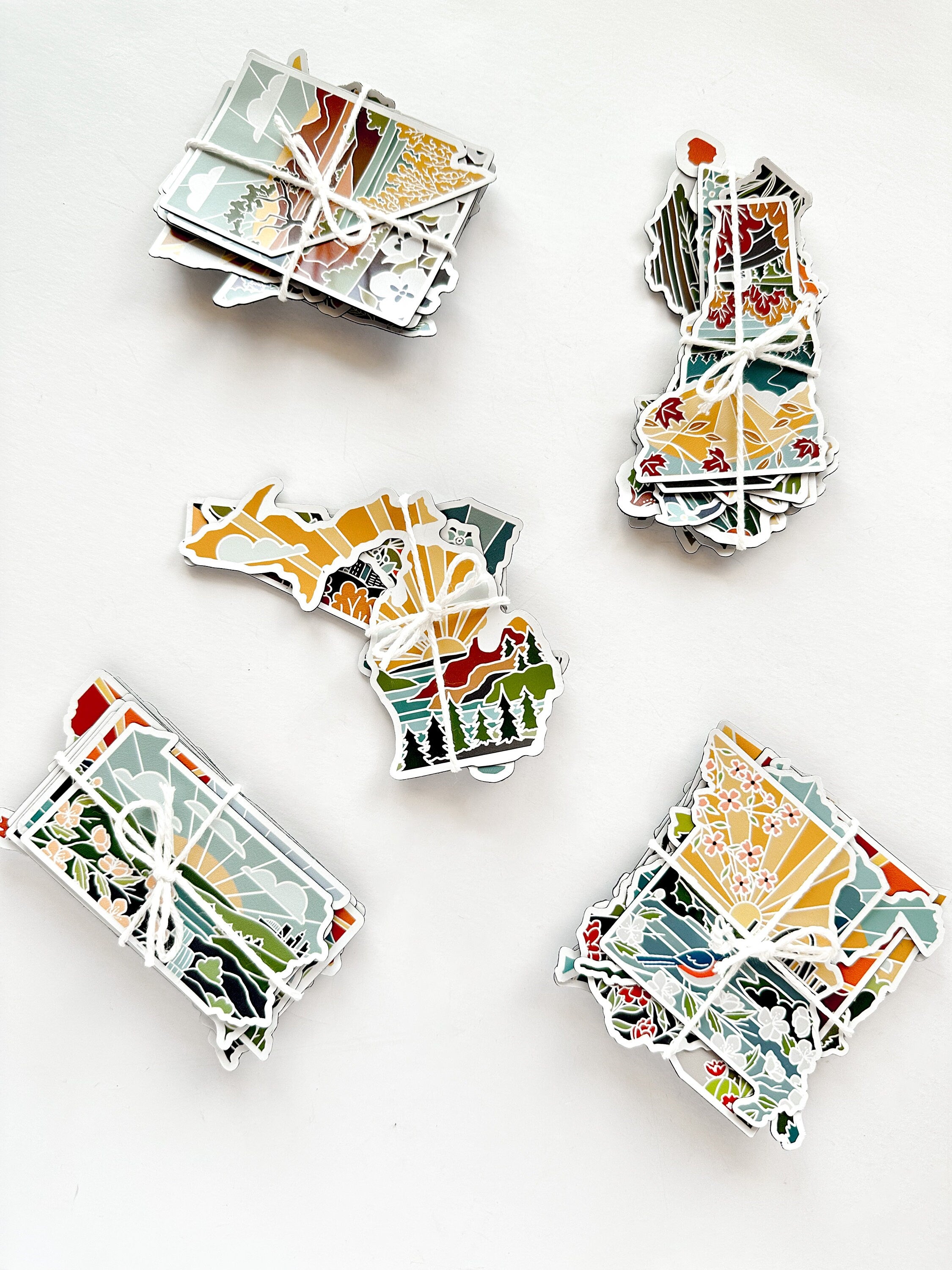 United States Magnet Pack | Weatherproof State Magnets | Outdoorsy Magnets | Locker Magnets | Fridge Magnets | Lightweight Magnets |