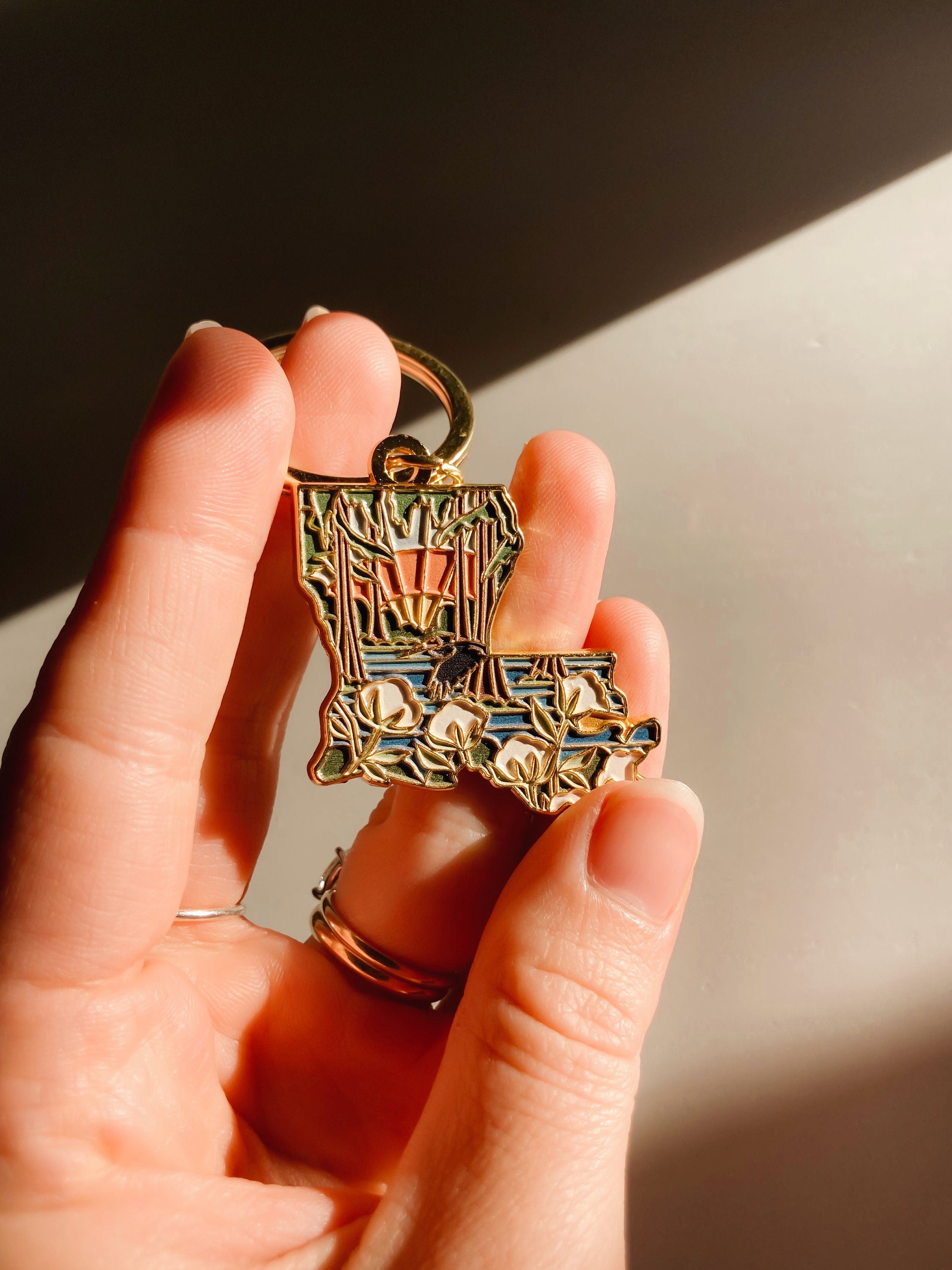 Gold Louisiana Soft Enamel Keychain 1.5" | Louisiana Outline Key Ring | Illustrated State Keychain