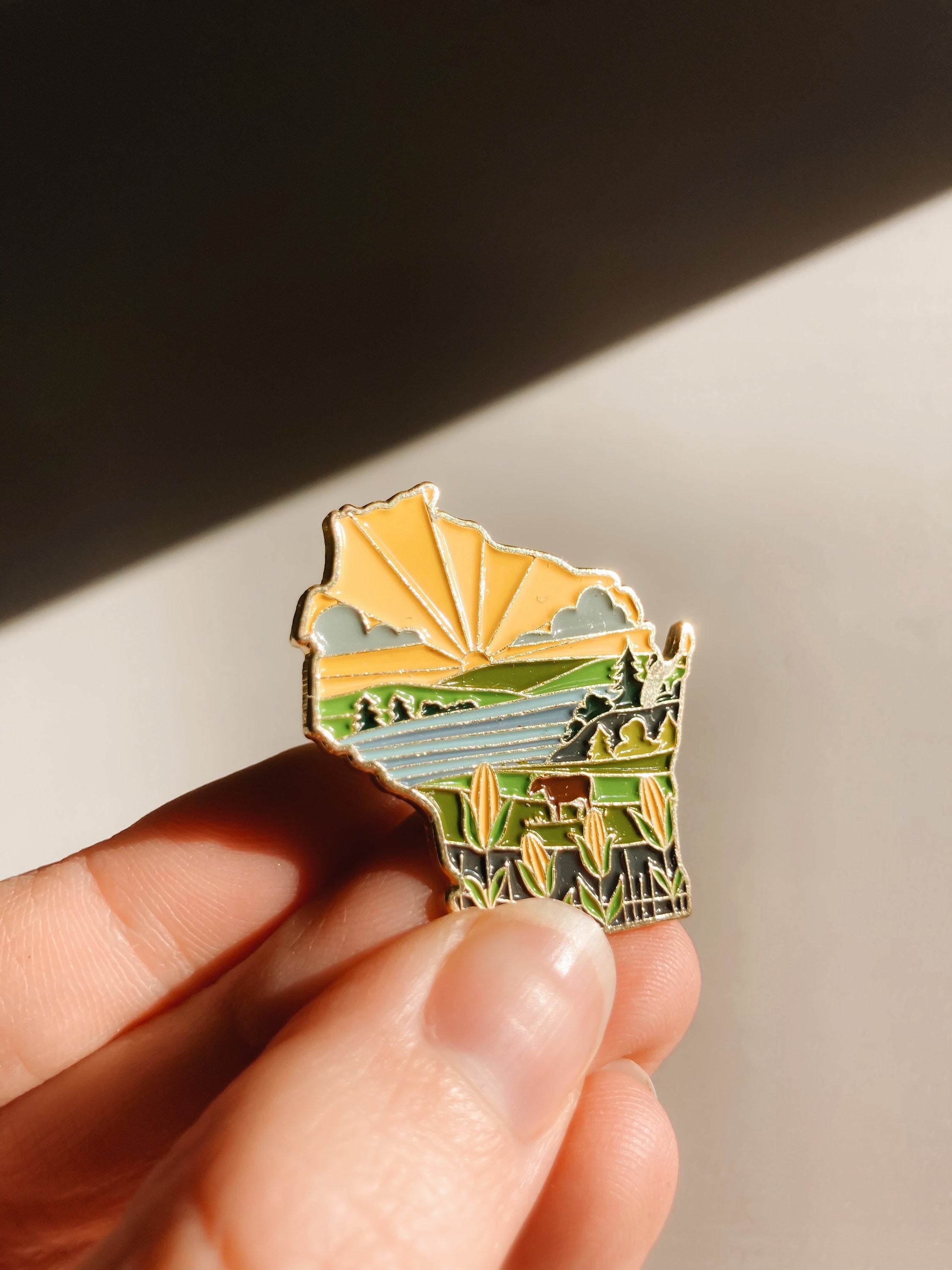 Wisconsin Enamel Pin | Gold Soft Enamel Pin | Illustrated United State Pin | Butterfly Clasp | 1.25"