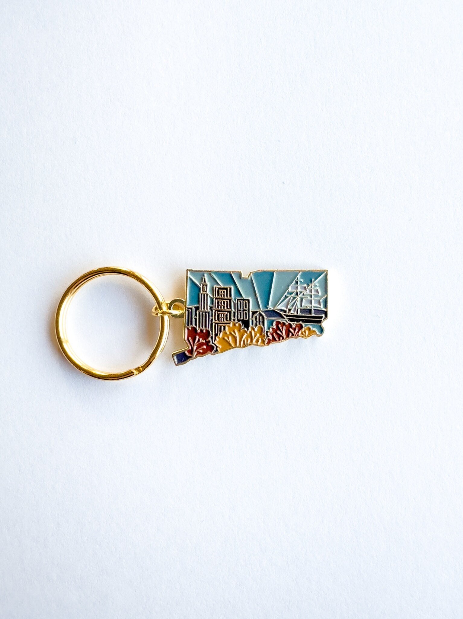 Connecticut Soft Enamel Keychain | Connecticut Outline Key Ring | Illustrated State Keychain 1.5"