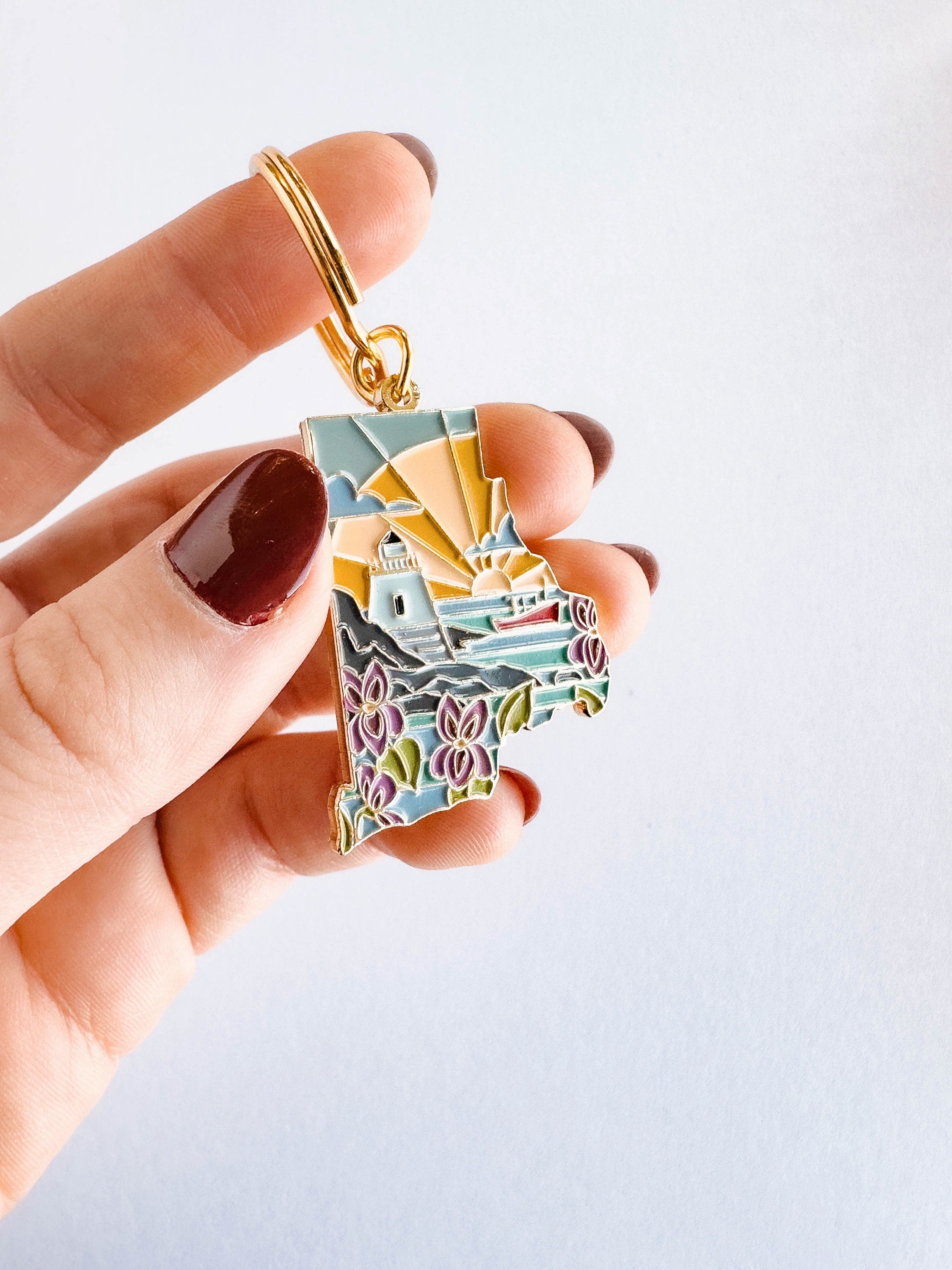 Rhode Island Soft Enamel Keychain | Rhode Island Outline Key Ring | Illustrated State Keychain 1.5"