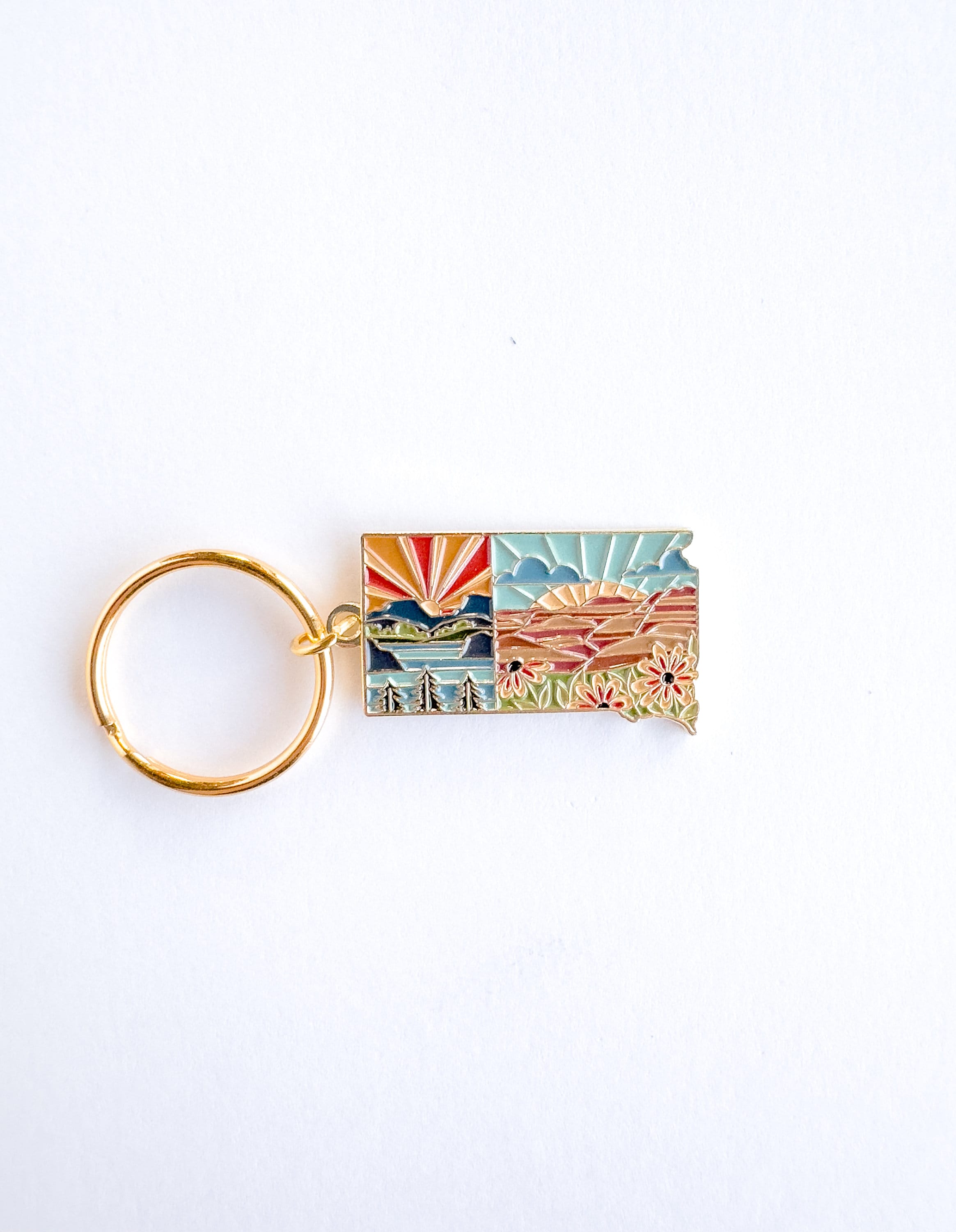 South Dakota Soft Enamel Keychain | South Dakota Outline Key Ring | Illustrated State Keychain 1.5"